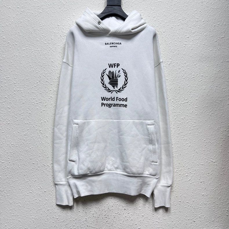 Balenciaga Balenciaga Adding velvet to the printed hoodie of the Food Size US M / EU 48-50 / 2 - 1 Thumbnail