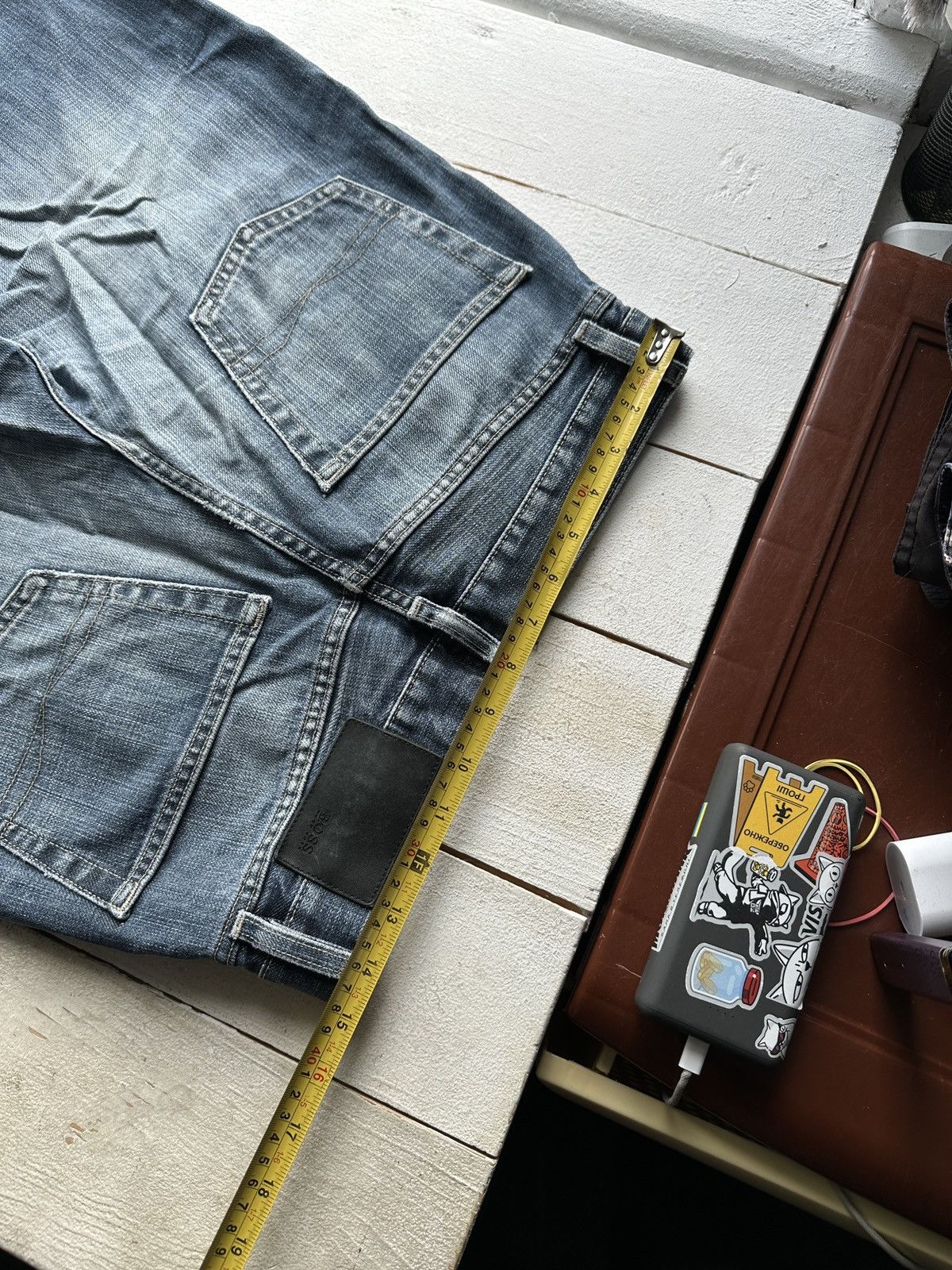 Hugo Boss 🚨 VNTG HUGO BOSS BLUE WASHED RARE MEN DENIM JEANS LUXURY Size US 32 / EU 48 - 14 Thumbnail