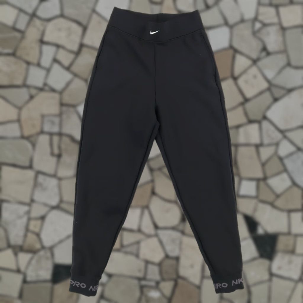 Nike Nike Stretch Neoprene Pro Warm Polyester Fleece Jogger Pants Black Women's S Size 28" / US 6 / IT 42 - 1 Thumbnail