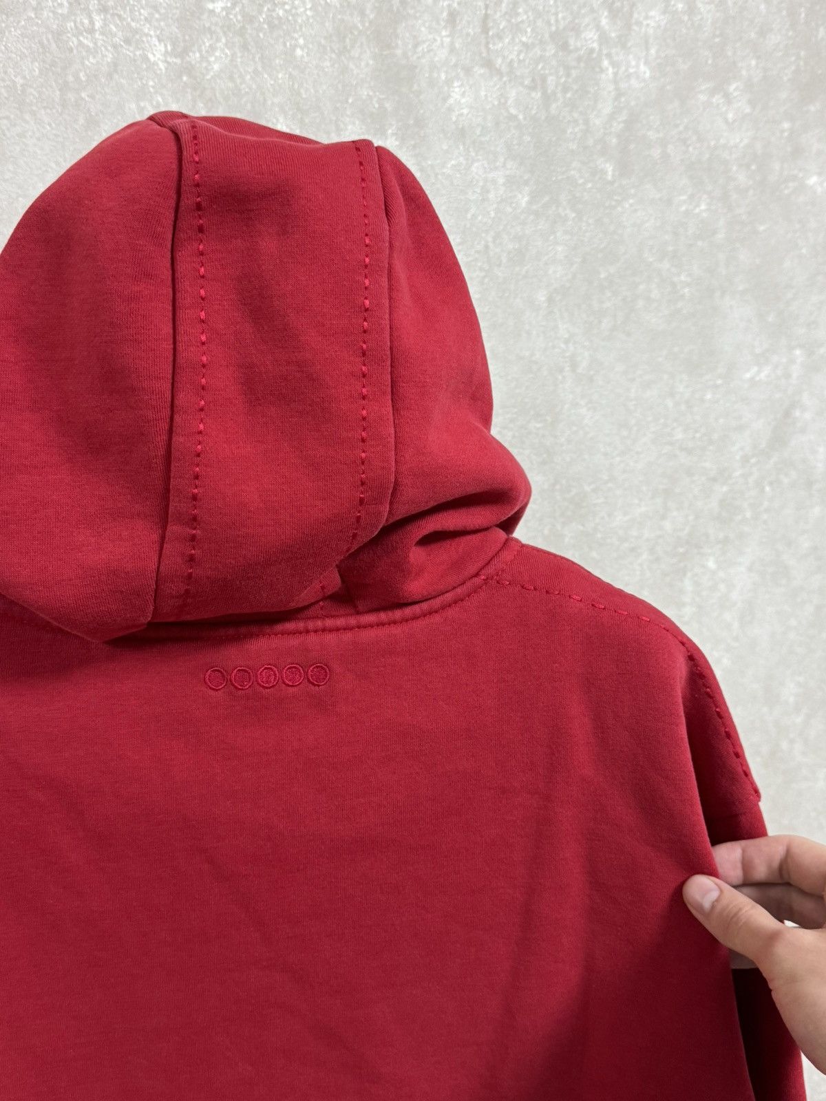 Coogi Vintage Coogi Red Classic Men’s Hoodie Size XL Size US XL / EU 56 / 4 - 16 Thumbnail
