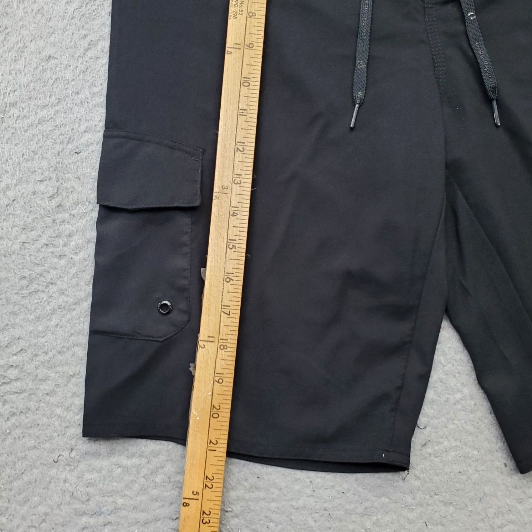 Hang Ten Hang Ten Board Shorts Mens 30 Black Flat Front Swimwear Beach Drawstring Waist Mens Size 30 Black Board Shorts Size US 30 / EU 46 - 3 Thumbnail
