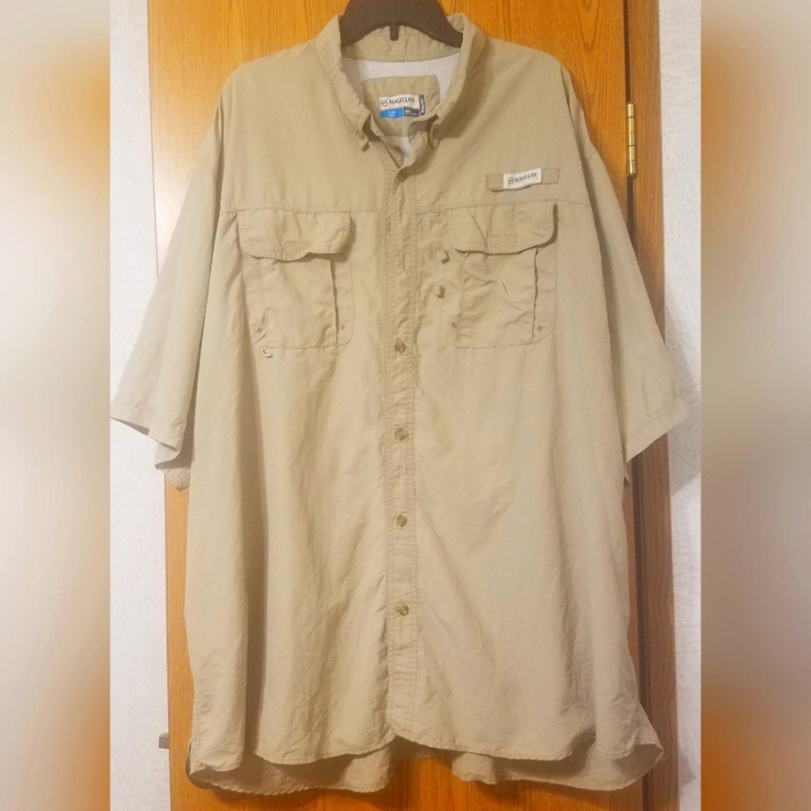 Designer Magellan Outdoors Beige Button Down Fish Gear Shirt 4XL Size US XXL / EU 58 / 5 - 1 Thumbnail