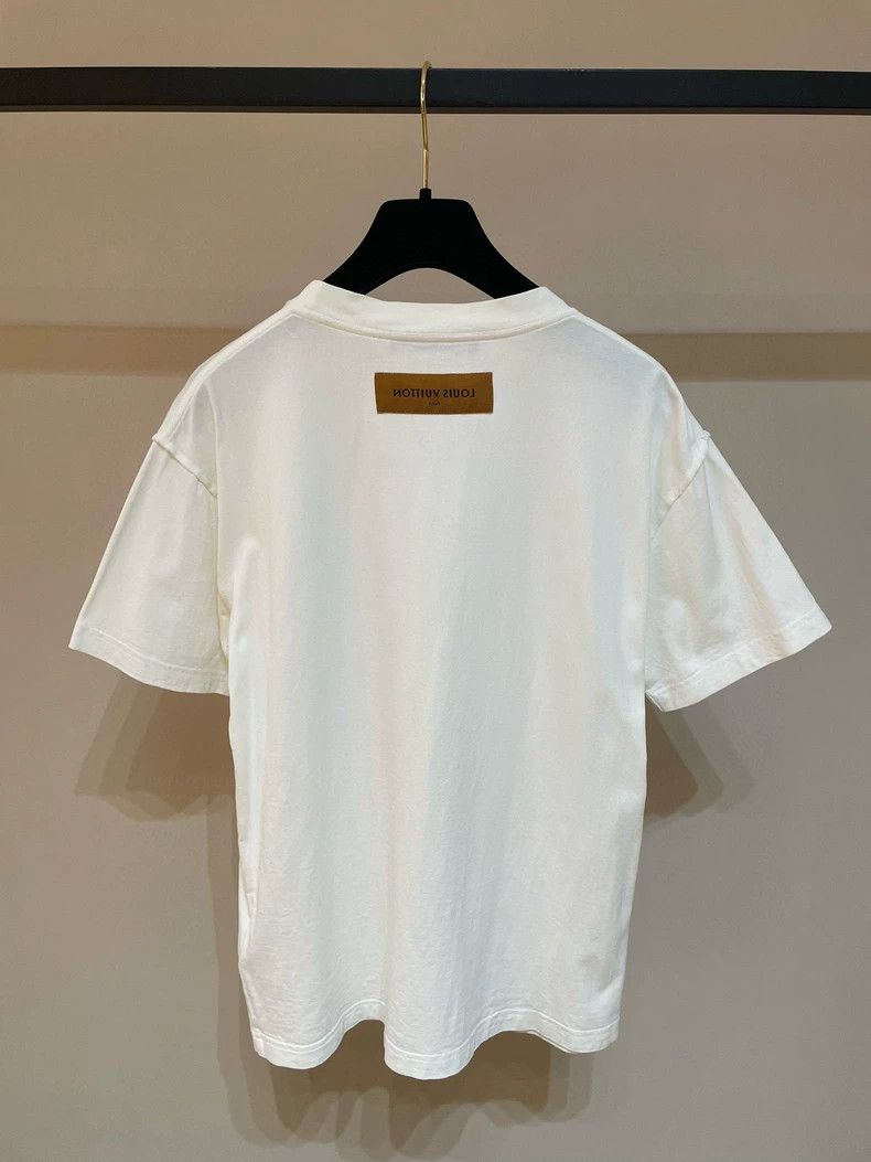 Louis Vuitton LOUIS VUITTON Embroidered Lianliankan short sleeves 2504-Ne Size US XS / EU 42 / 0 - 4 Thumbnail