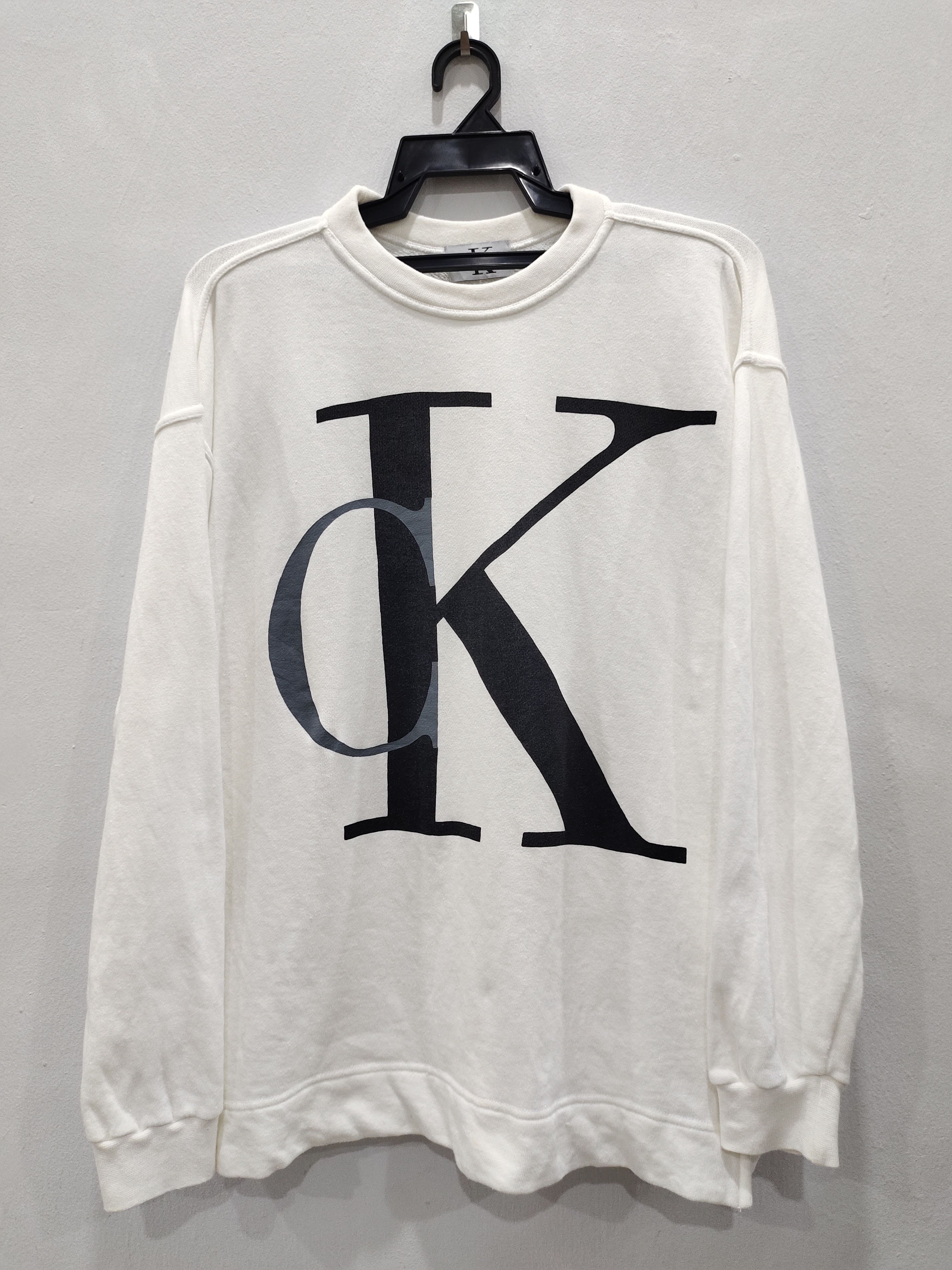 Calvin Klein Vintage Big Logo Calvin Klein Sweatshirt Size US L / EU 52-54 / 3 - 1 Thumbnail