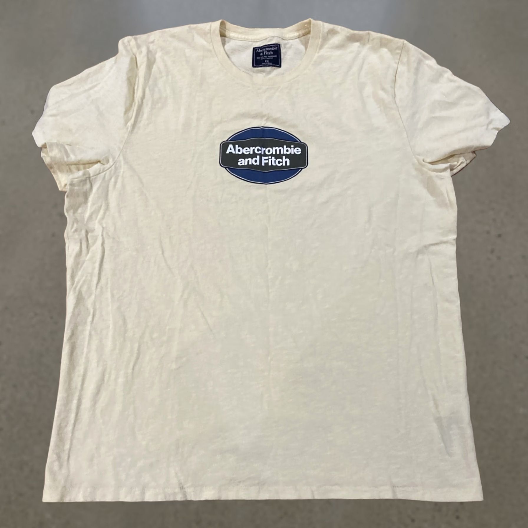 Abercrombie & Fitch VINTAGE Abercrombie & Fitch T-Shirt Mens 2XL Yellow Crew Neck Short Sleeve Oversized Cotton Surfwear Y2K XXL Yellow Mens Size US XXL / EU 58 / 5 - 1 Thumbnail