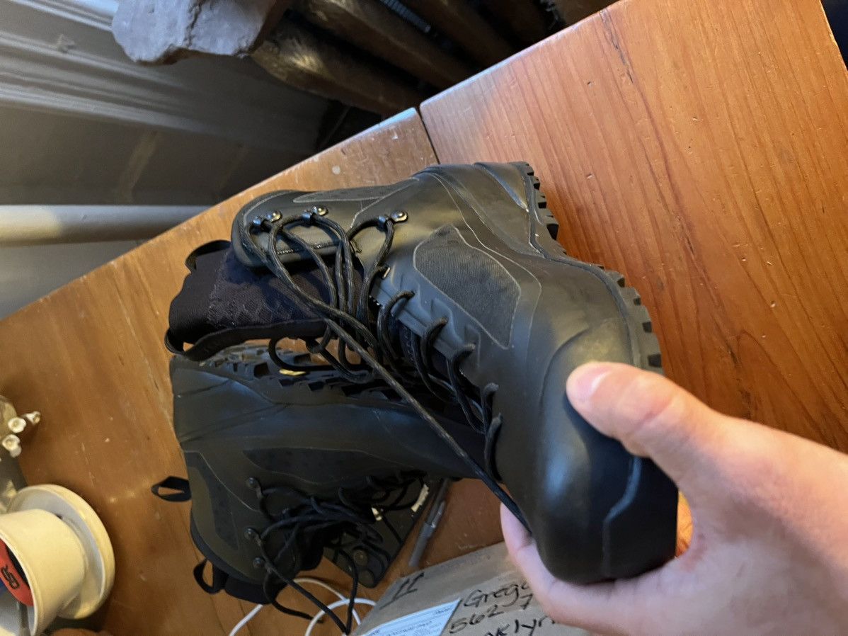 Arc'teryx Arcteryx LEAF Bora2 MID Sample RARE 1/1 Size US 9 / EU 42 - 2 Thumbnail