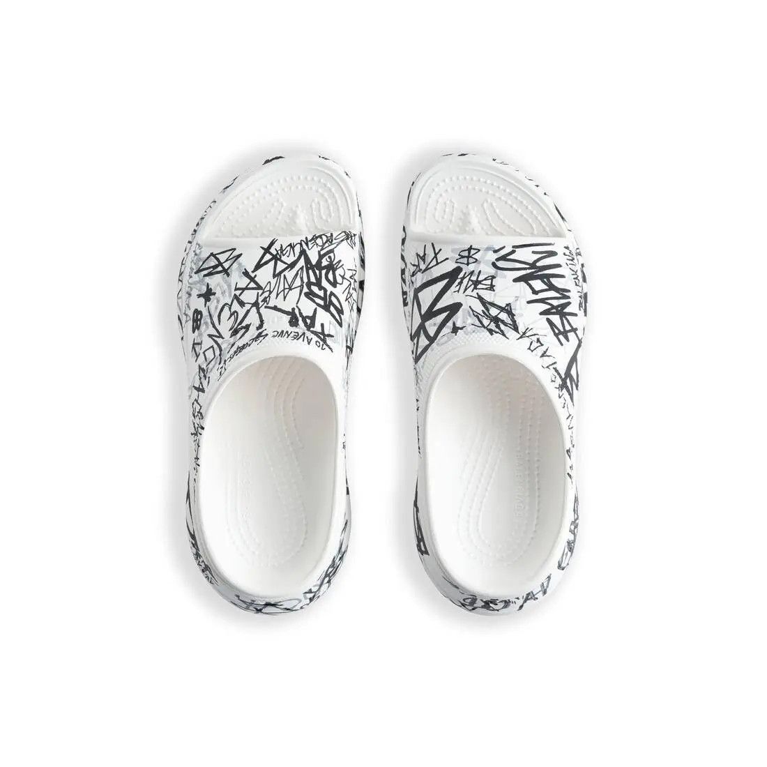 Balenciaga × Crocs o1w1db11125 Pool Crocs™ Graffiti Slide Sandals in White Size US 7 / IT 37 - 6 Thumbnail
