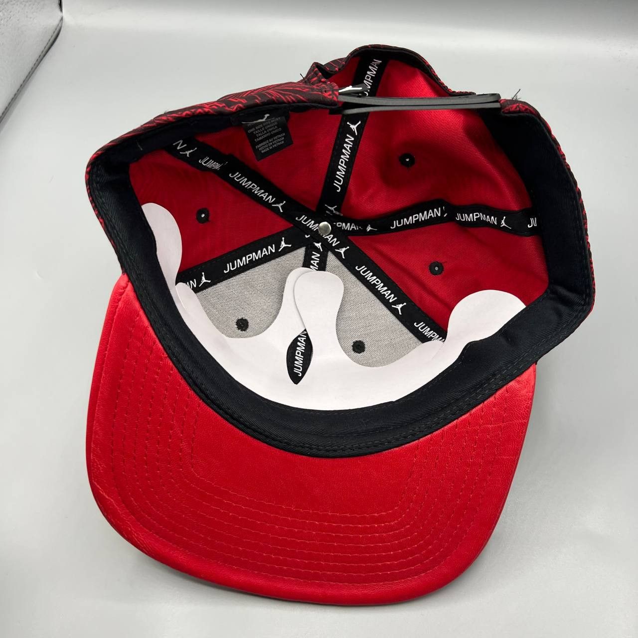 Jordan Brand Air Jordan Hat Men Wave Pattern Embroidered Snap Back Cap Size ONE SIZE - 4 Thumbnail