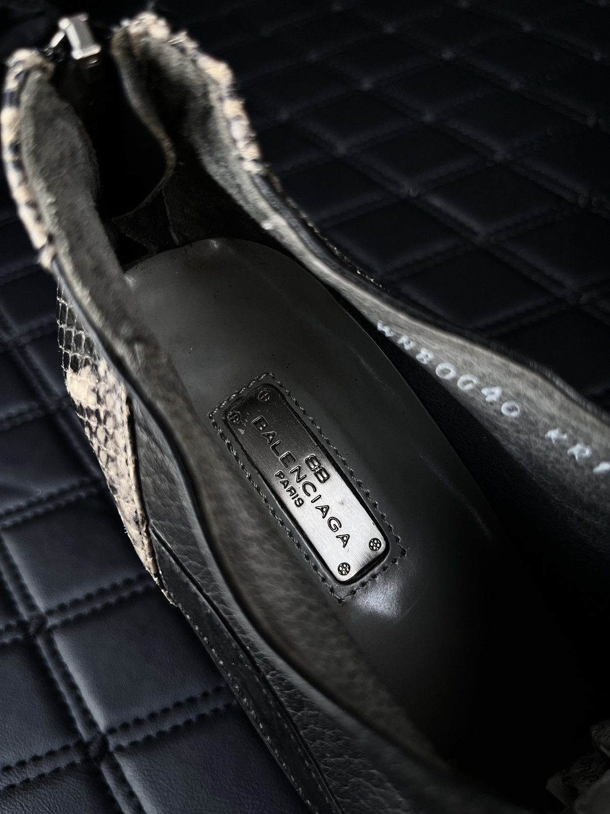 Balenciaga Balenciaga Snake Skins Leather Heels Size US 6 / IT 36 - 6 Thumbnail