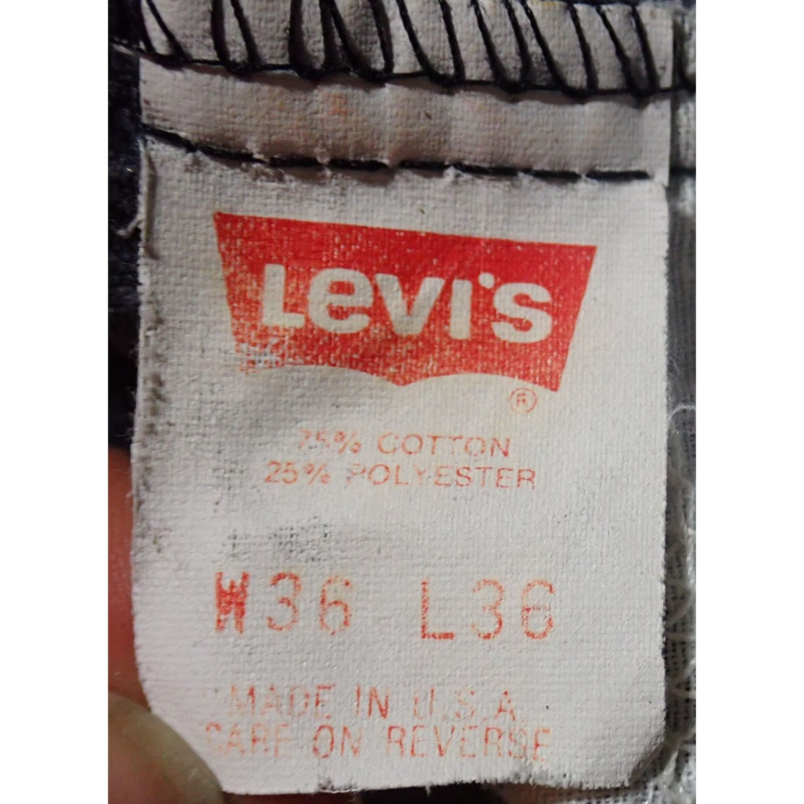 Levi's VINTAGE Levi's 519 Black Corduroy Pants Men 35x34 USA Made Levi's 519-1558 Size US 36 / EU 52 - 4 Thumbnail