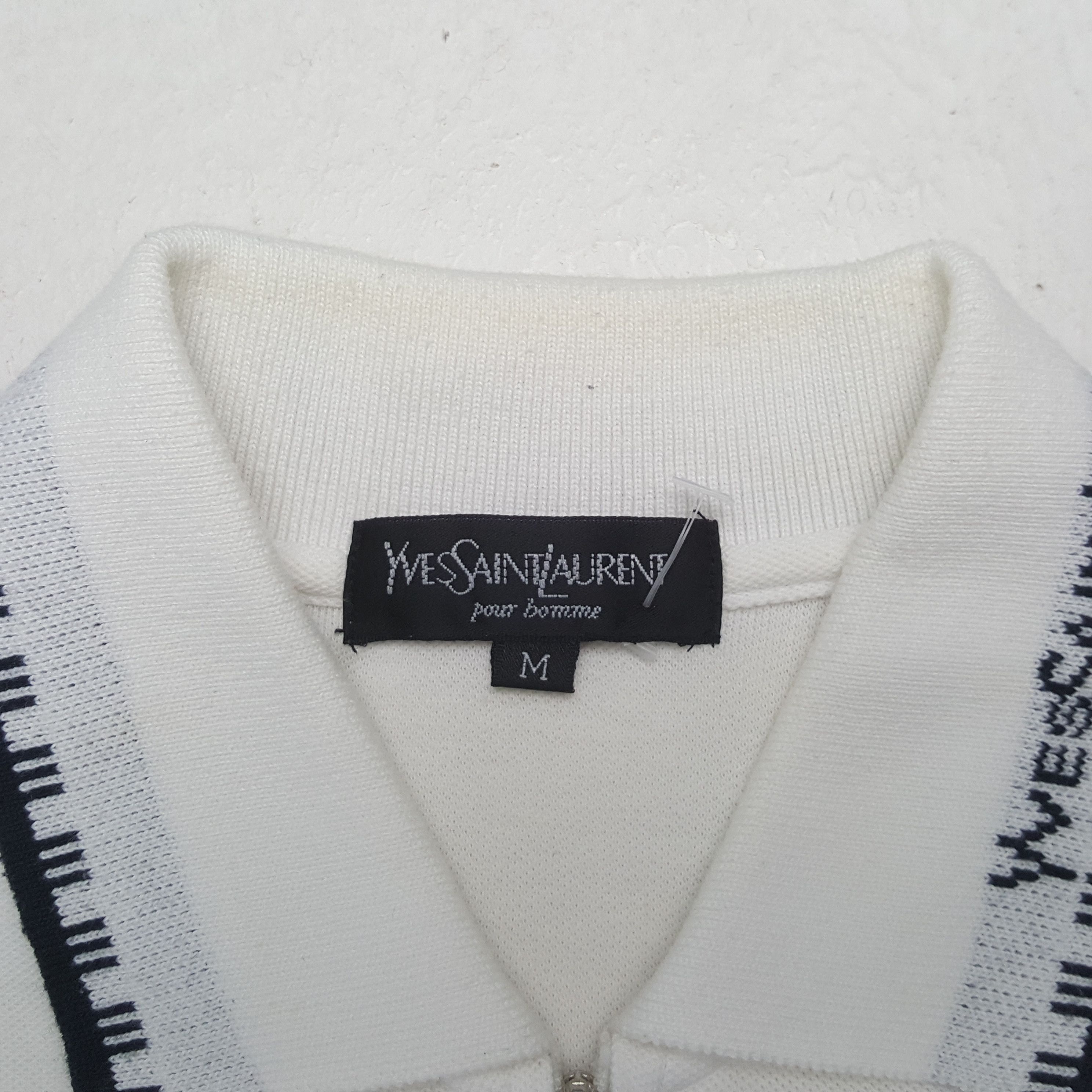 Yves Saint Laurent Yves Saint Laurent YSL Fashion Brand Polos C301N35 Size US L / EU 52-54 / 3 - 4 Thumbnail