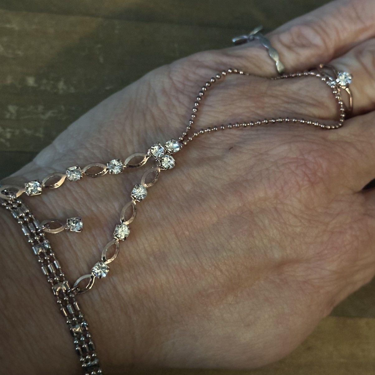 Other Gold tone rhinestone slave bracelet Size ONE SIZE - 3 Thumbnail