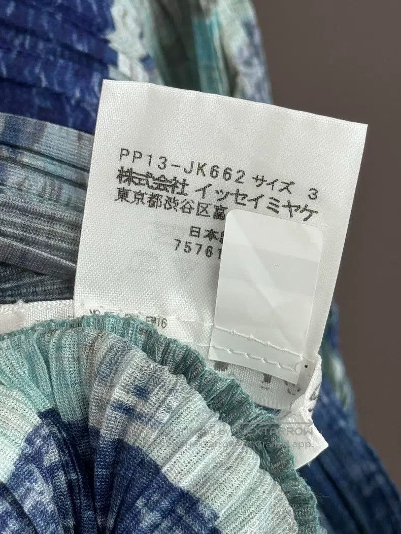 Issey Miyake Issey Miyake Main Line Small Fish Scale Long Sleeve T-shir Size L / US 10 / IT 46 - 9 Thumbnail