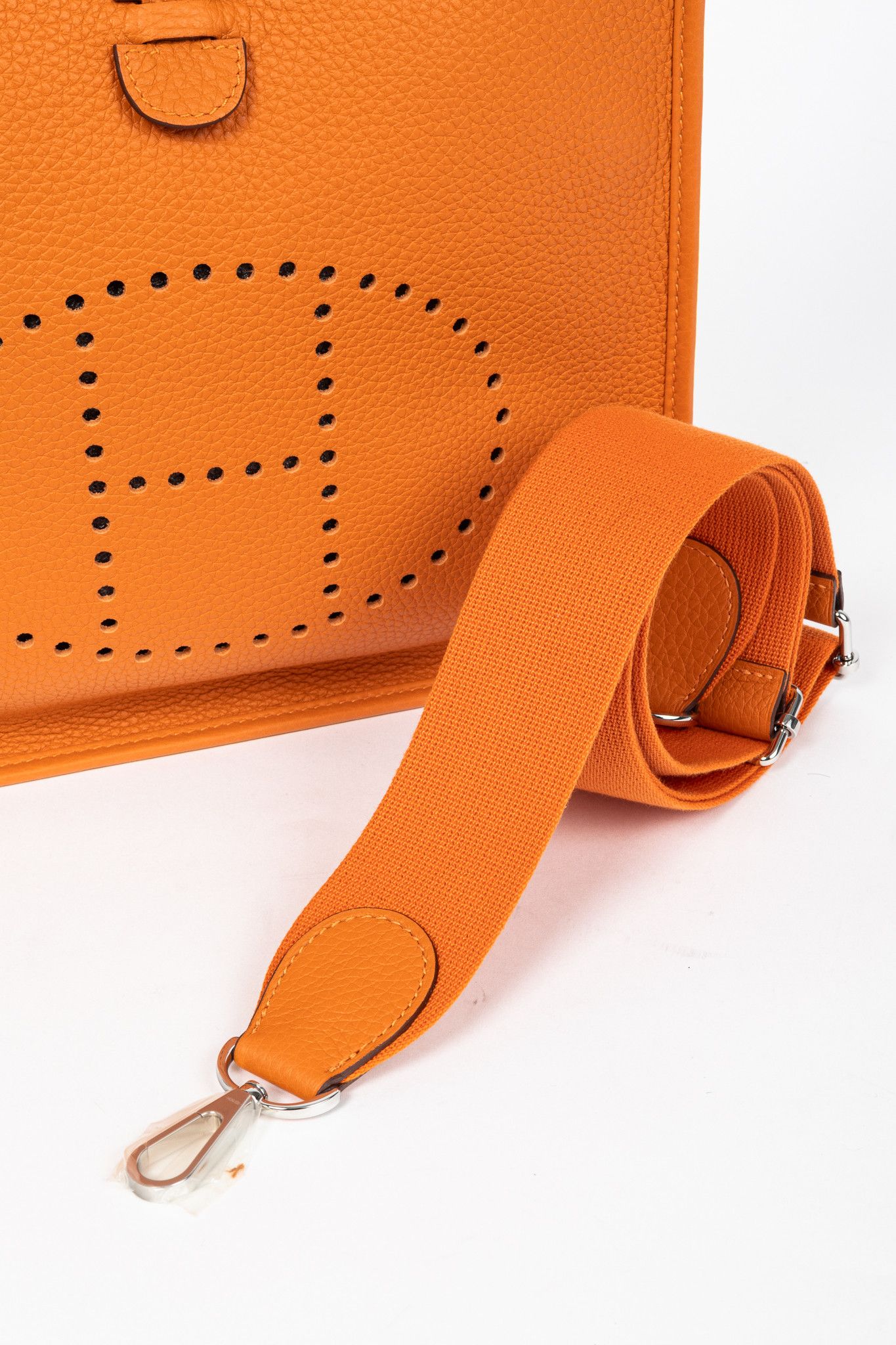 Hermes Hermes Evelyne III 29 Taurillon Clemence Leather Bag Size ONE SIZE - 6 Thumbnail