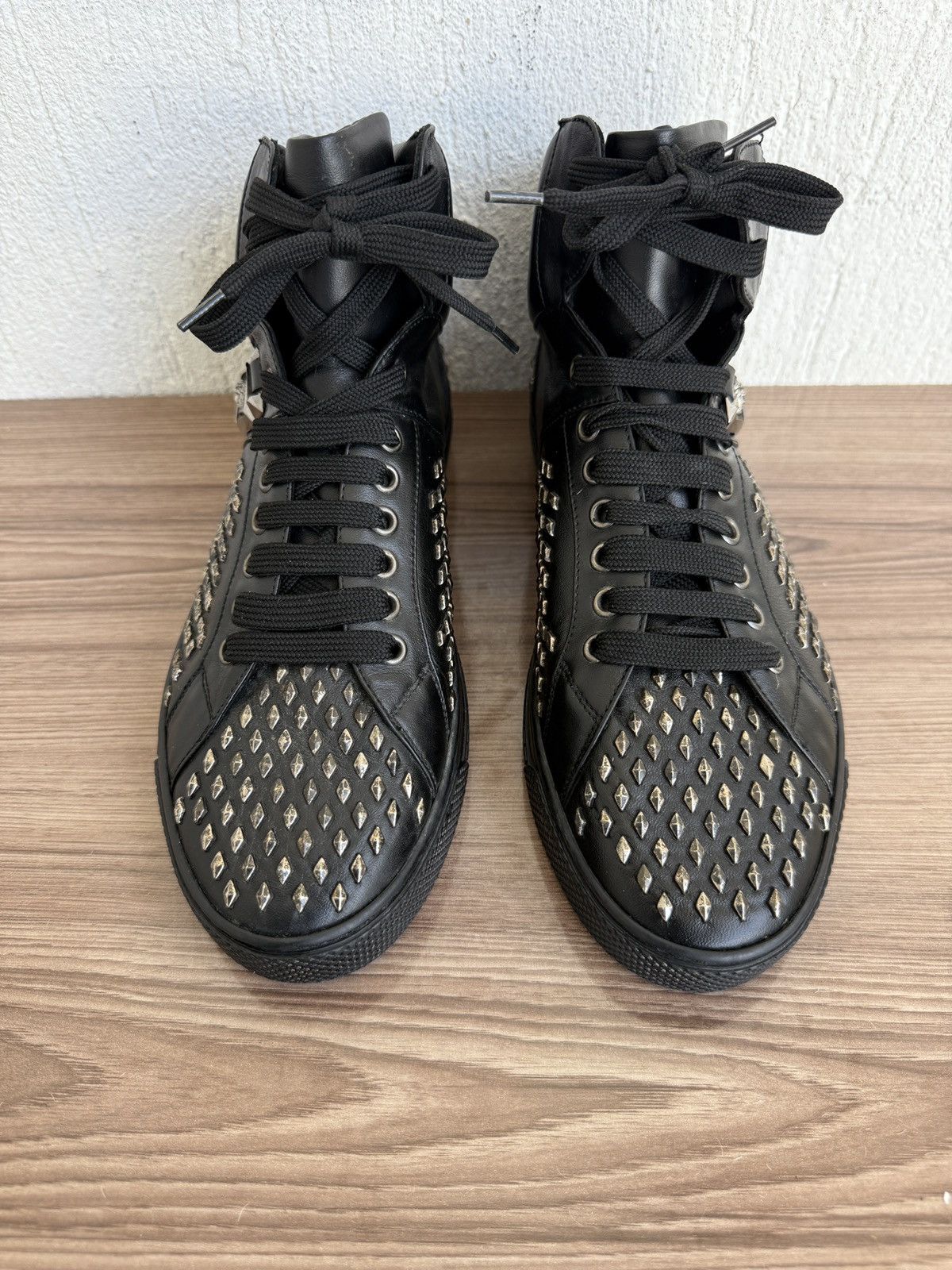 Versace Studded medusa trainers🔥🔥like tyson,🕷️ Size US 7.5 / EU 40-41 - 4 Thumbnail