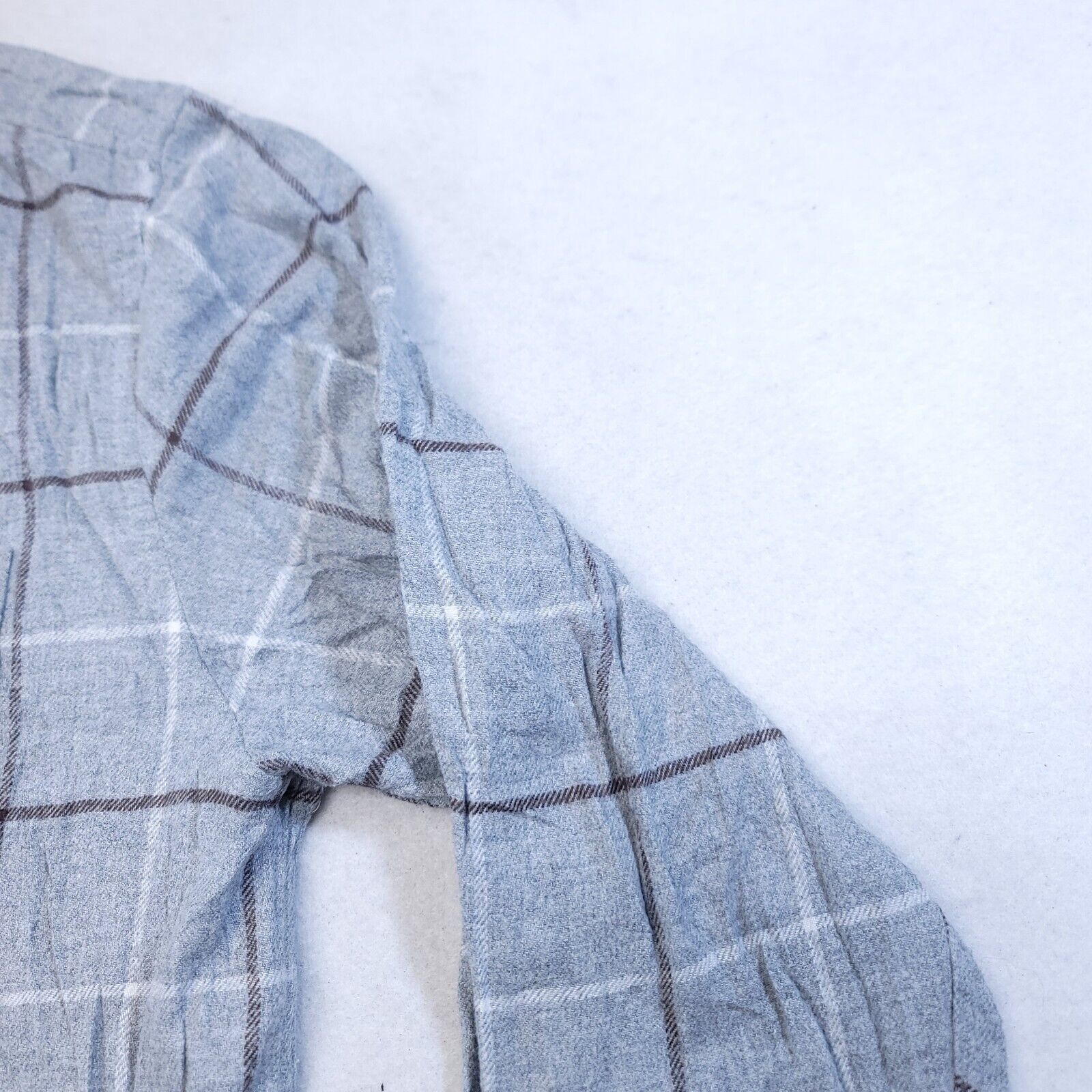 Croft & Barrow Croft & Barrow Windowpane Flannel Shirt Mens Size L Gray Size US L / EU 52-54 / 3 - 5 Thumbnail