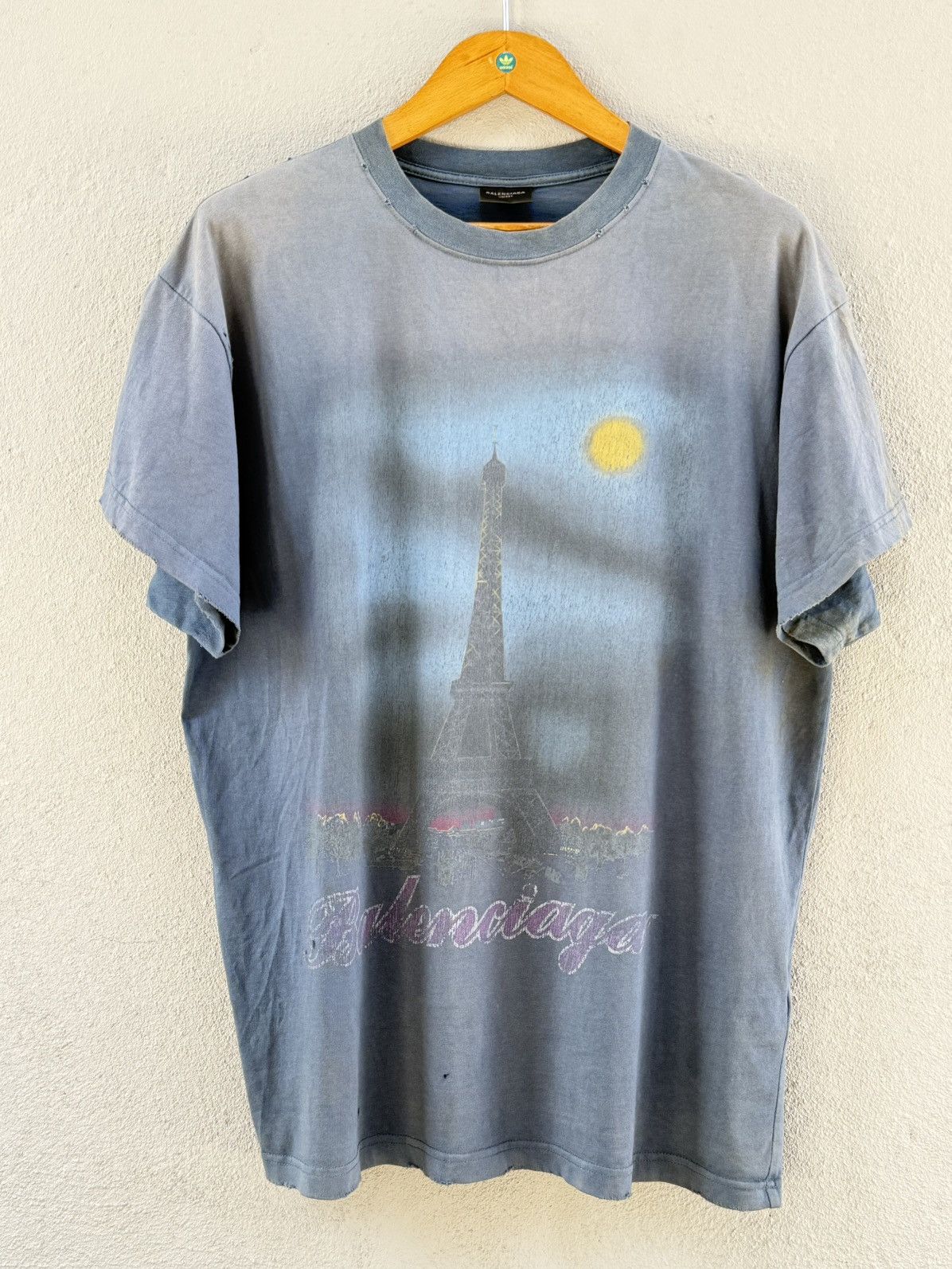 Balenciaga Thrashed design Balenciaga Paris 2024 Oversize Sun Faded Tee Size US XL / EU 56 / 4 - 1 Thumbnail