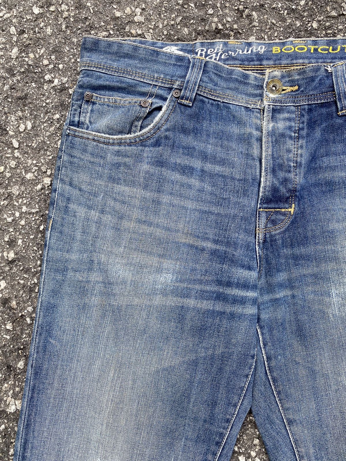 Japanese Brand × Tornado Mart Red Hearing Bootcut Blue Washed Distressed Denim Size US 34 / EU 50 - 7 Thumbnail