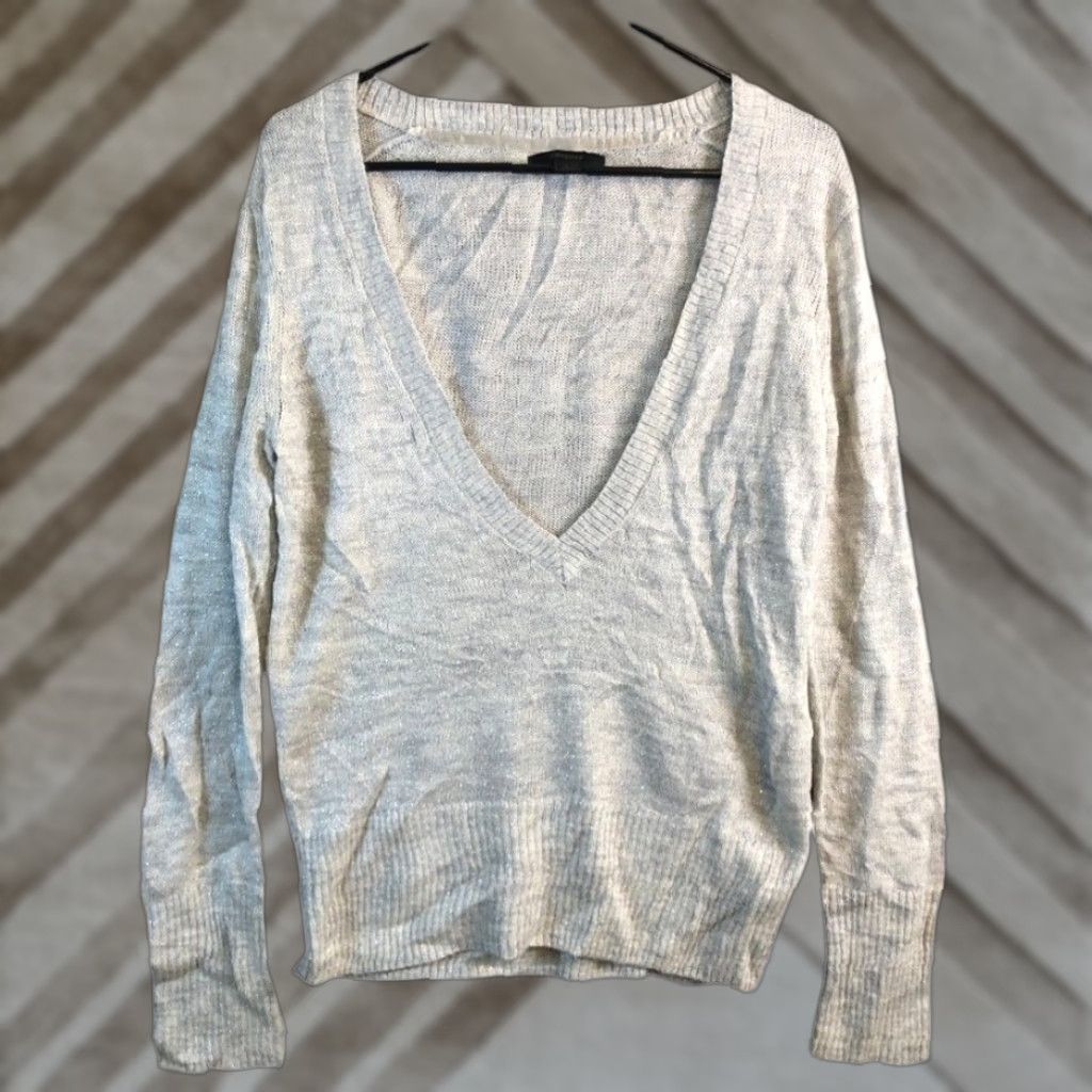 Express Express Sweater Gray Metallic Deep V-Neck Merino Wool Blend Large Womens Pullover Knit Long Sleeve Regular Size L Size L / US 10 / IT 46 - 1 Thumbnail