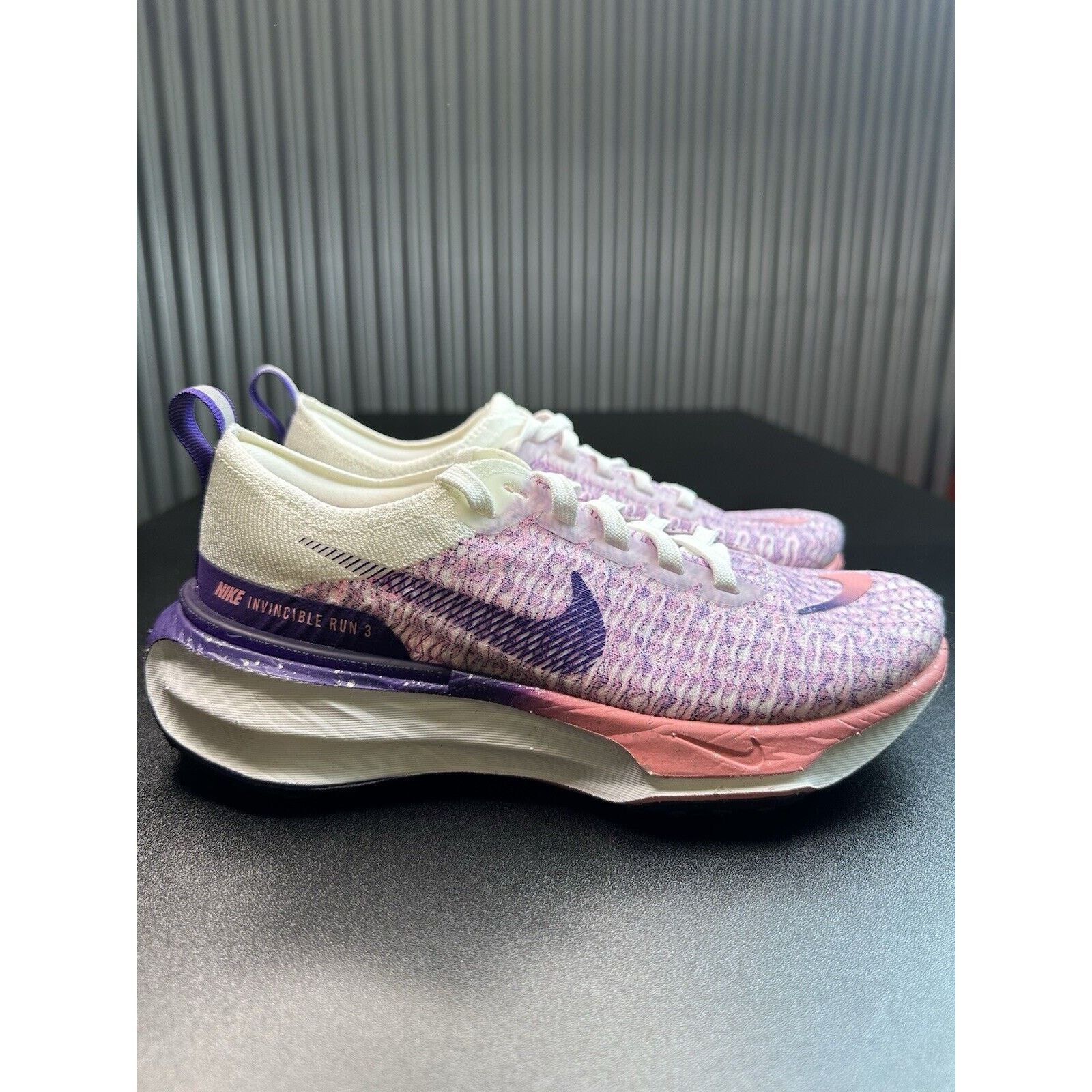Nike Womens Zoomx Invincible Flyknit 3 FQ8766-100 Size 6