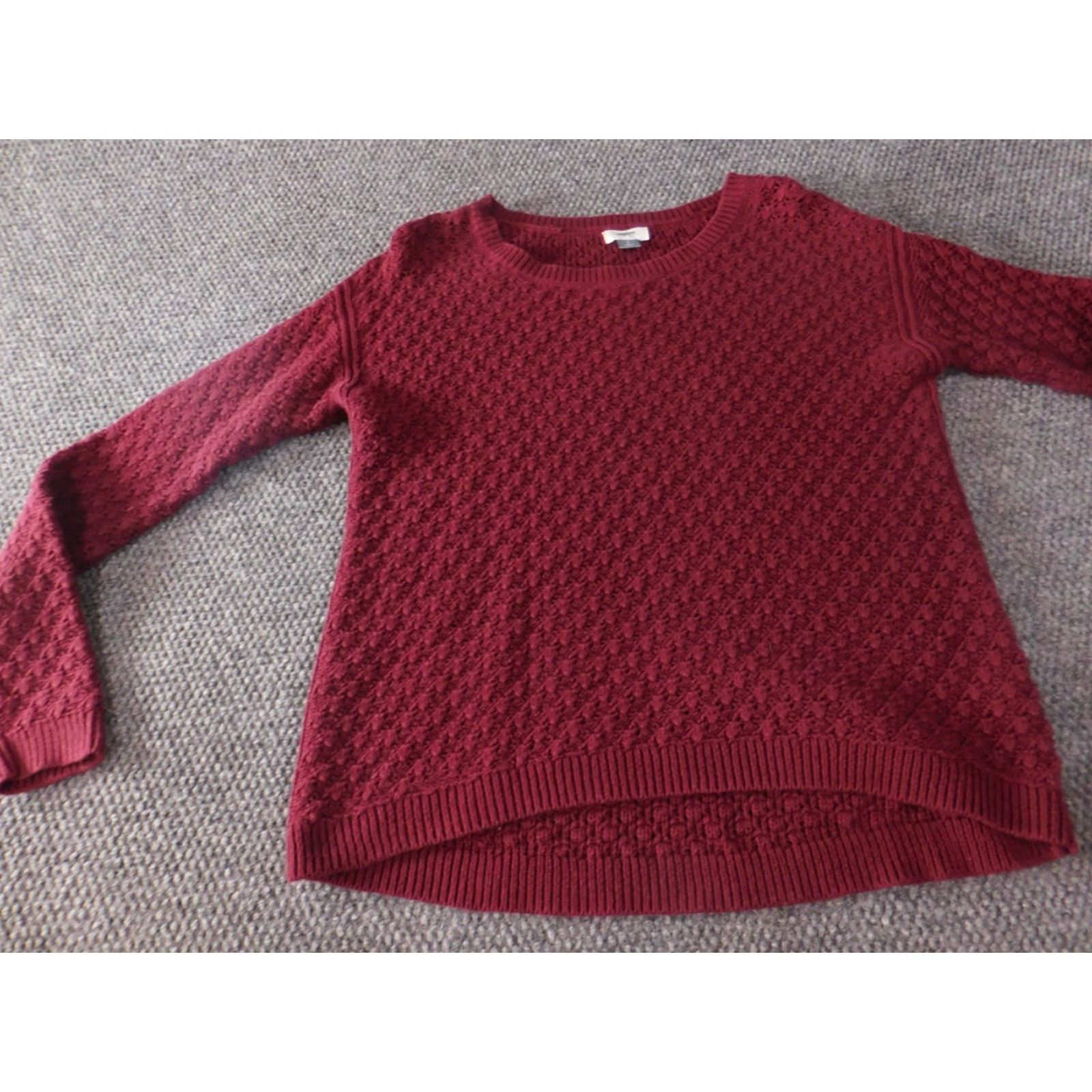 Old Navy Old Navy Womens Sweater S Red Pullover Knit Acrylic Cable-Knit Long Sleeve Raglan Round Neck Classic/Logo Knit Regular Vintage: No Womens Size S / US 4 / IT 40 - 3 Thumbnail