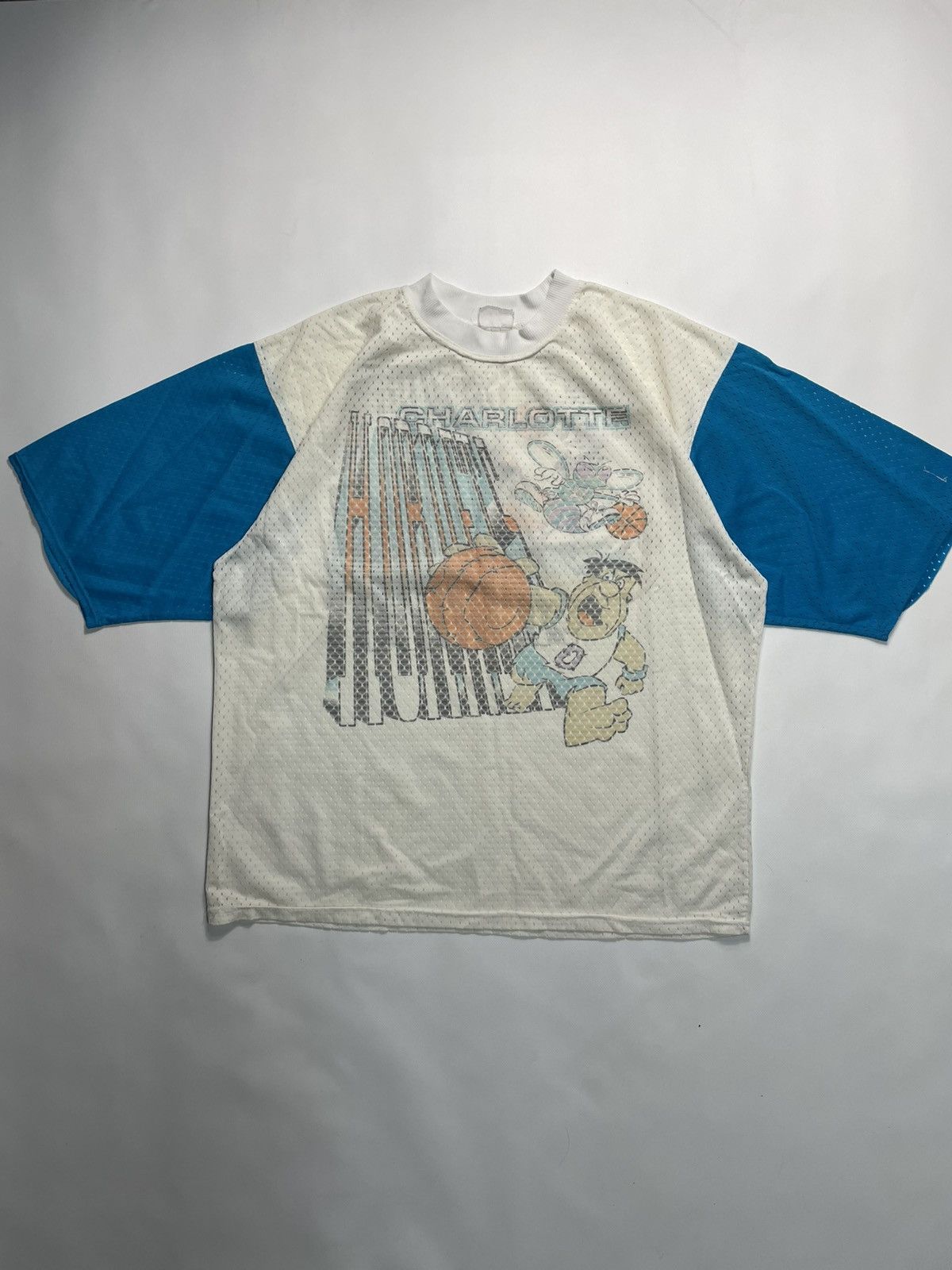 Changes Vtg Fred Flintstones × NBA Charlotte Basketball Tee Size US L / EU 52-54 / 3 - 1 Thumbnail