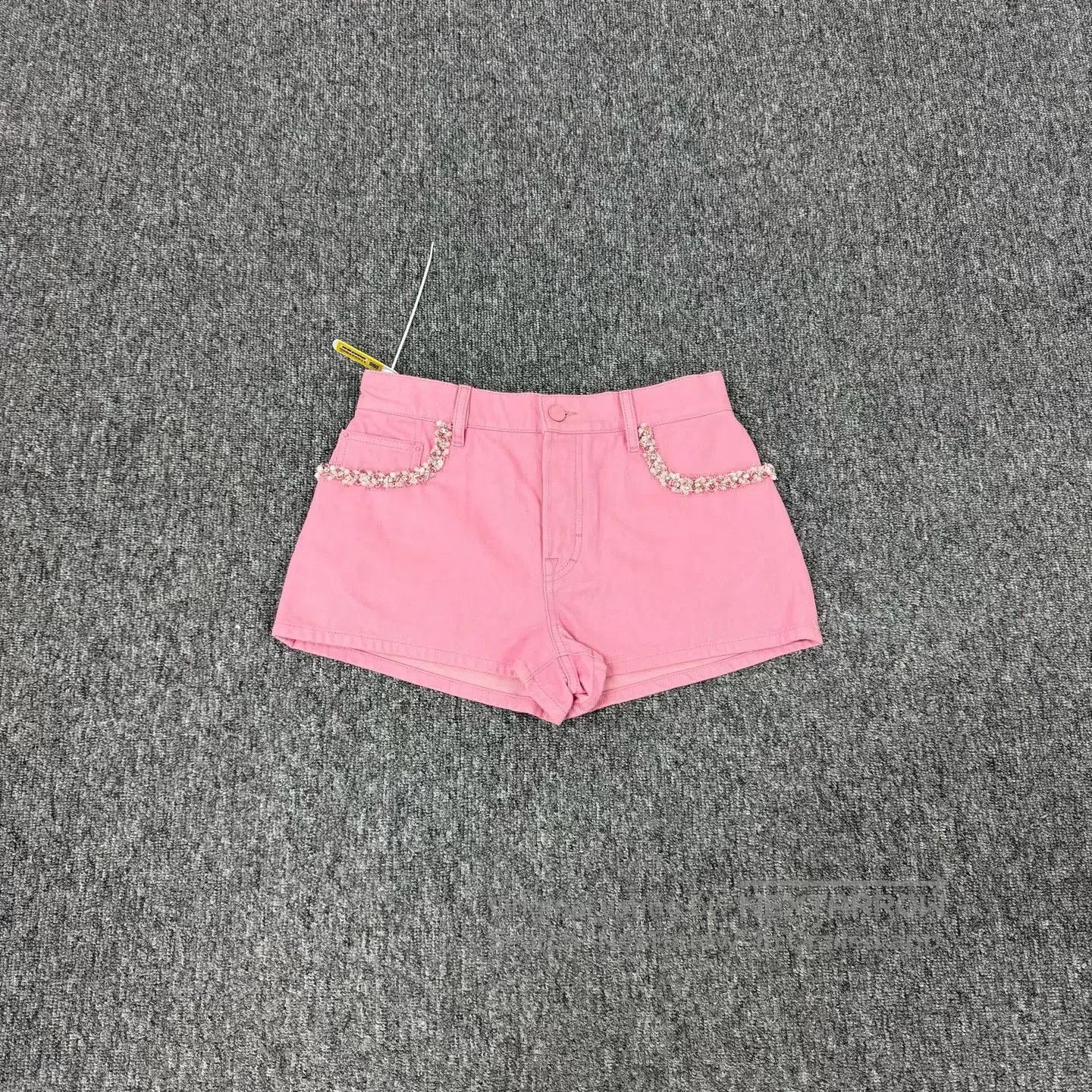 Gucci Guicci Pink water diamond floral-edged pocket; denim short Size 25" / US 0 / IT 36 - 1 Thumbnail