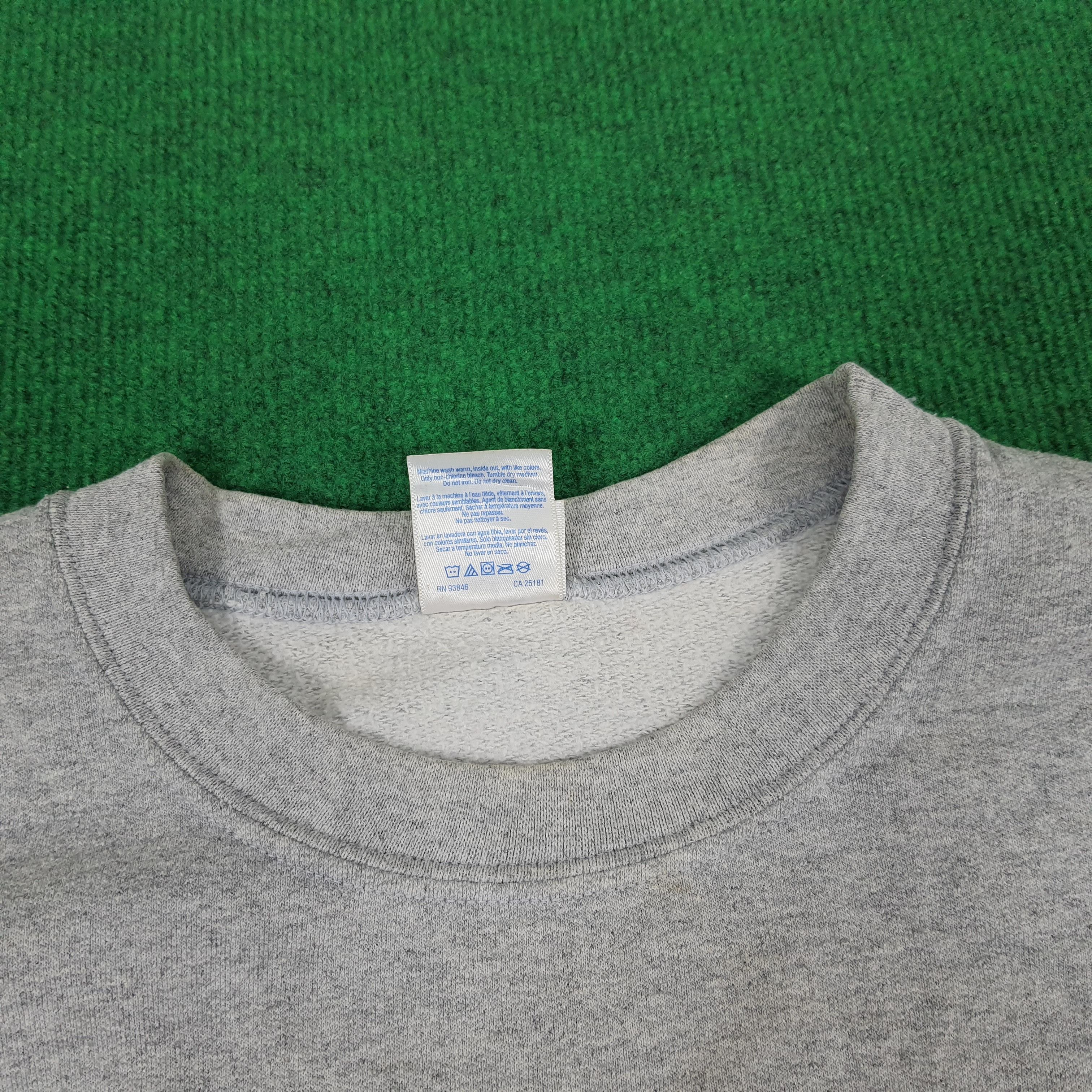 Other Vintage FHS Tigers Athletics Sweatshirts Size US M / EU 48-50 / 2 - 4 Thumbnail