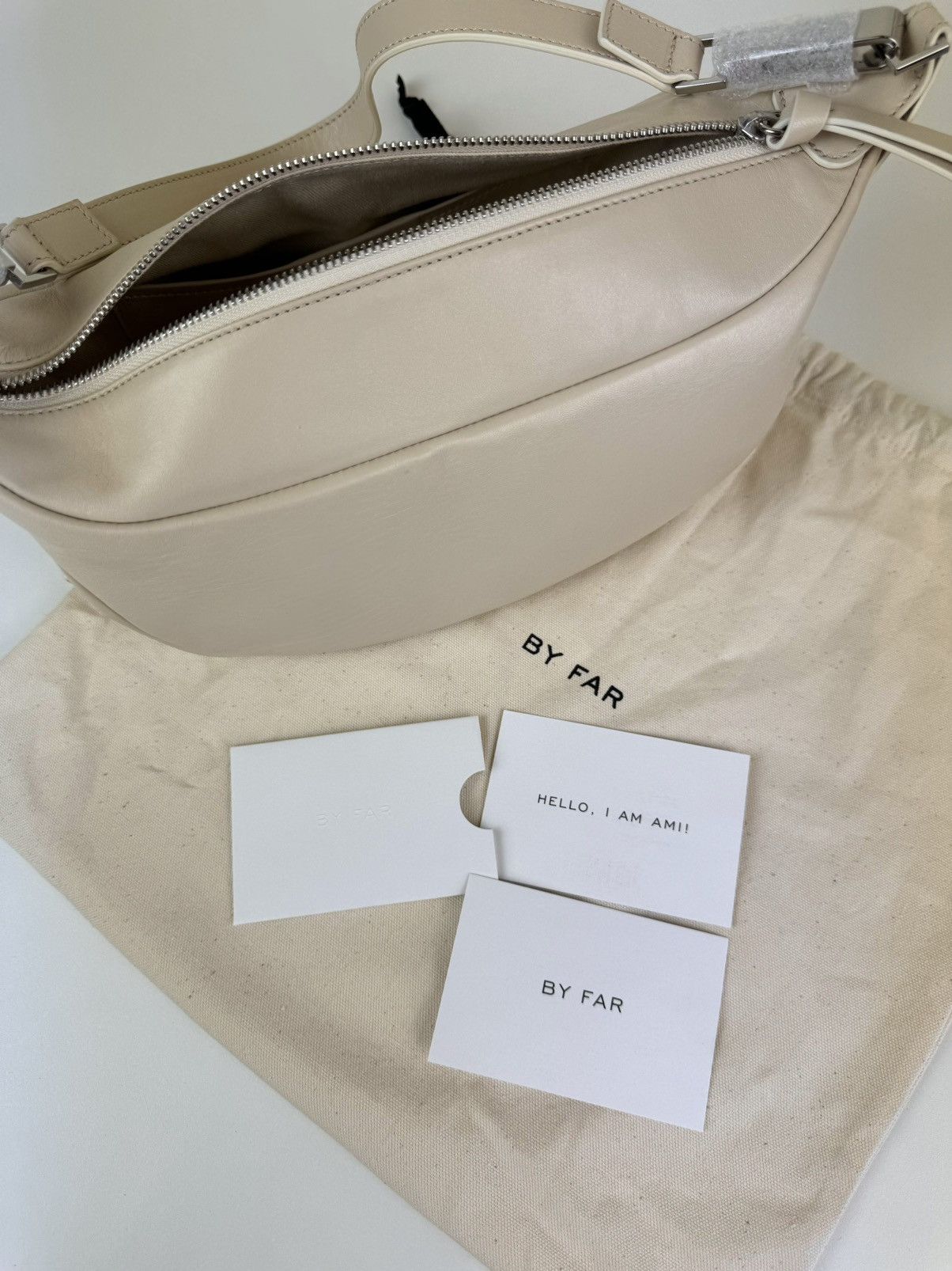 By Far By Far Amy Leather Beige Nude Shoulders Bum Waist Bag Ivory Size ONE SIZE - 15 Thumbnail