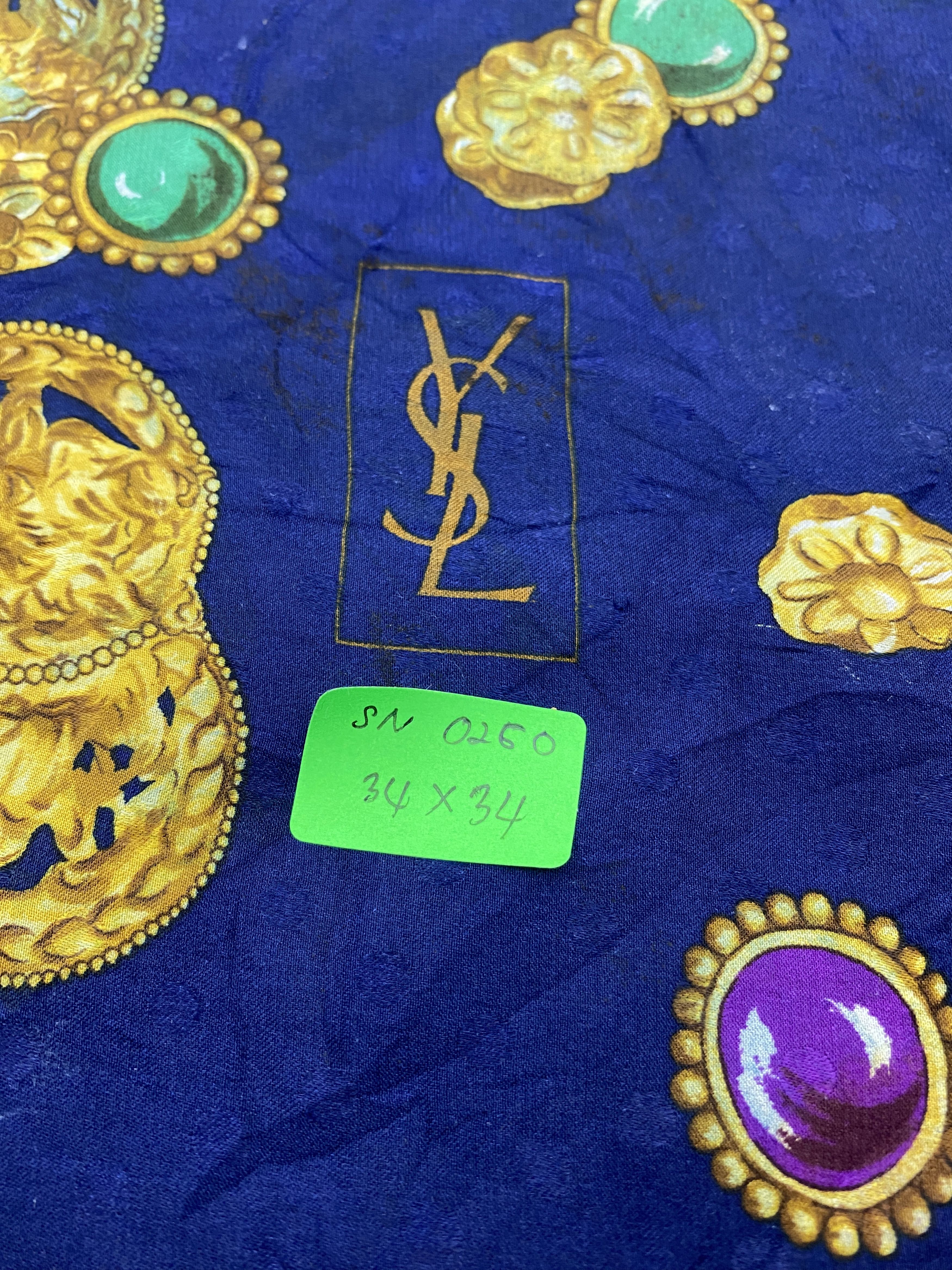 Yves Saint Laurent Yves Saint Laurent Silk Scarf / Silk Shawl SN0260 Size ONE SIZE - 13 Thumbnail