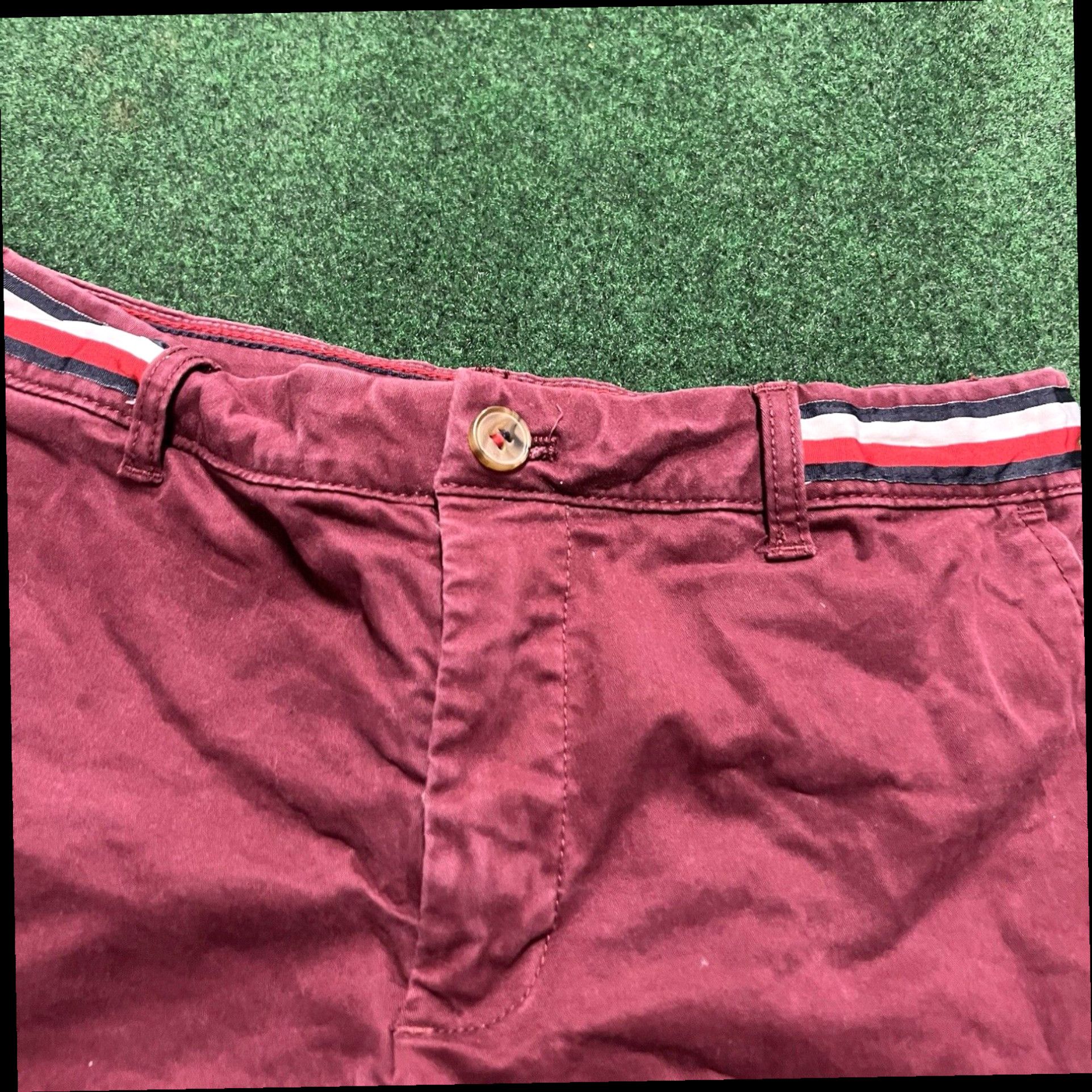 Tommy Hilfiger TOMMY HILFIGER Womens Size 4 Red 100% Cotton Flat Front Chino Shorts Size 27" / US 4 / IT 40 - 4 Thumbnail