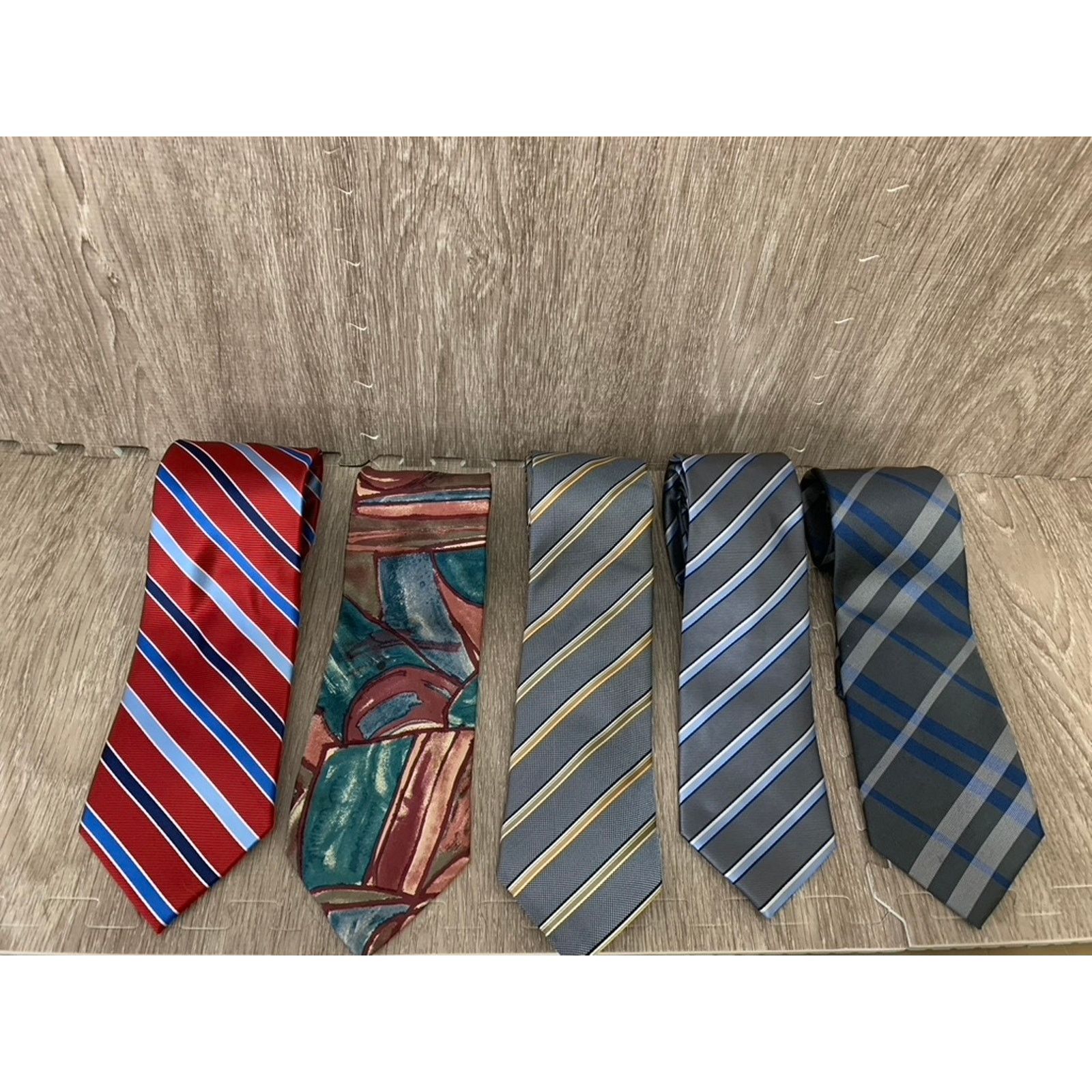 Saddlebred Saddlebred Men's Designer Striped Tie Set Multicolor 5 Piece Size ONE SIZE - 1 Thumbnail