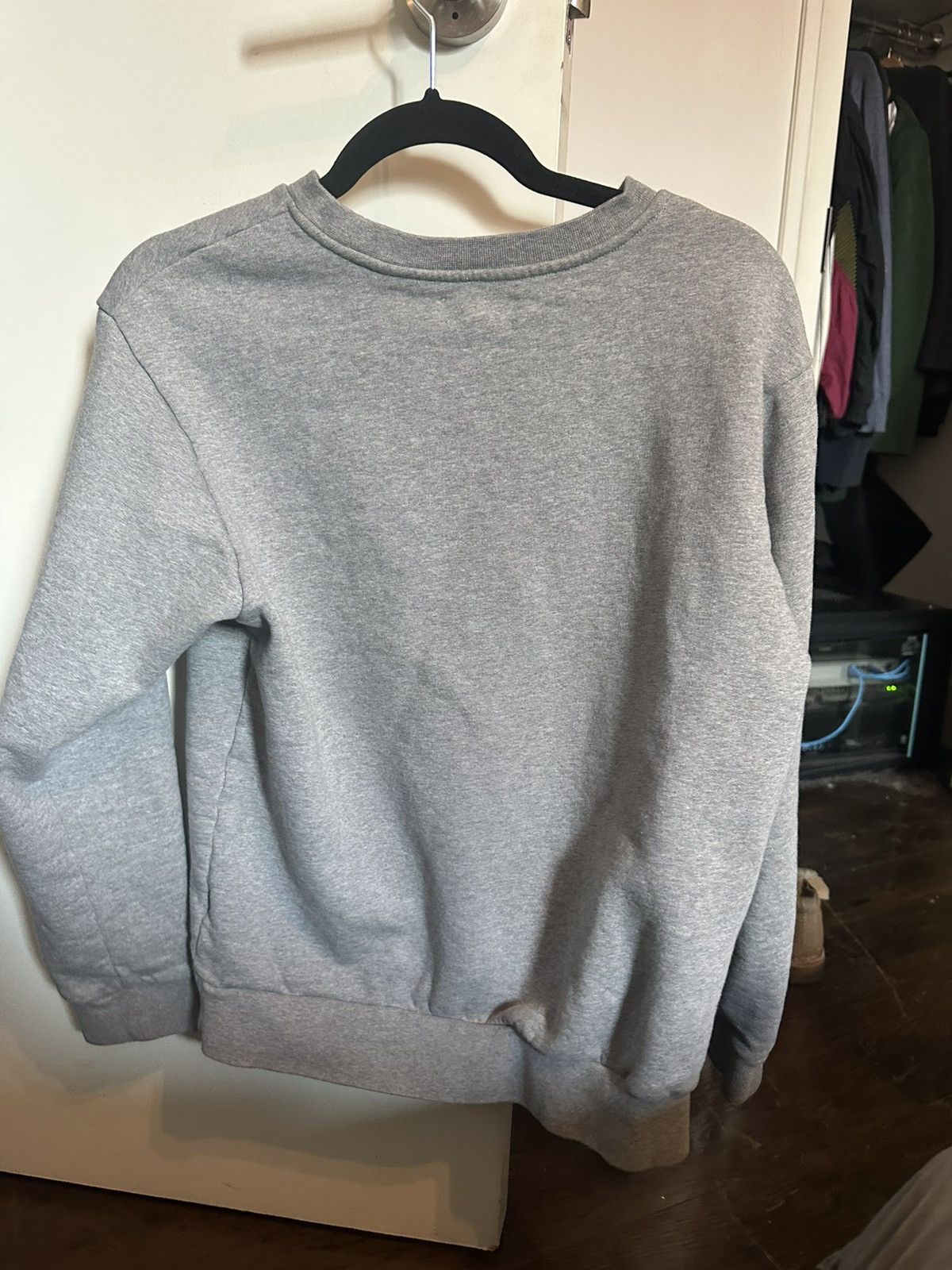Palm Angels Palm Angels Grey Box Logo Crewneck Gold Logo Size US M / EU 48-50 / 2 - 2 Thumbnail
