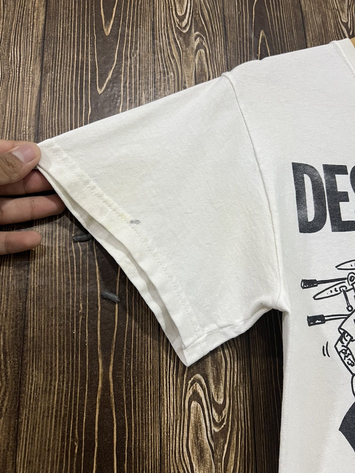 Band Tees × Vintage Vintage Y2K Descendents Band Tour Tshirt Size US S / EU 44-46 / 1 - 4 Thumbnail