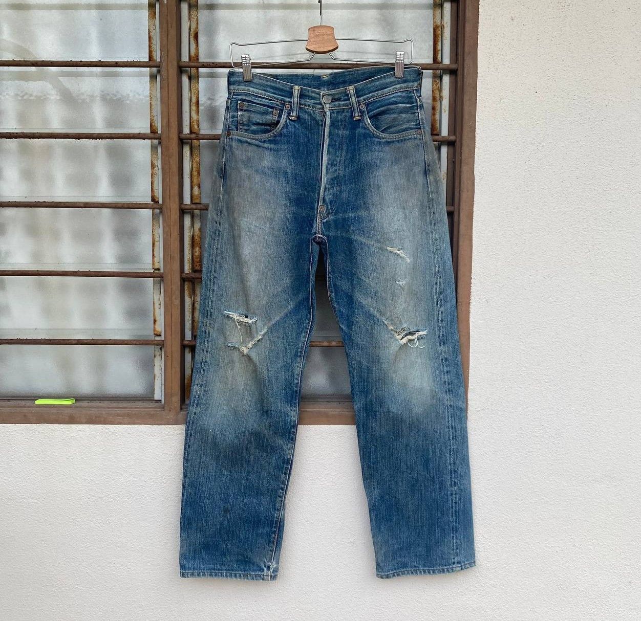 Evisu × Vintage RARE EVISU SMALL DAICOCK JAPAN SELVEDGED DISTRESSED BJ07-09 Size US 29 - 1 Thumbnail