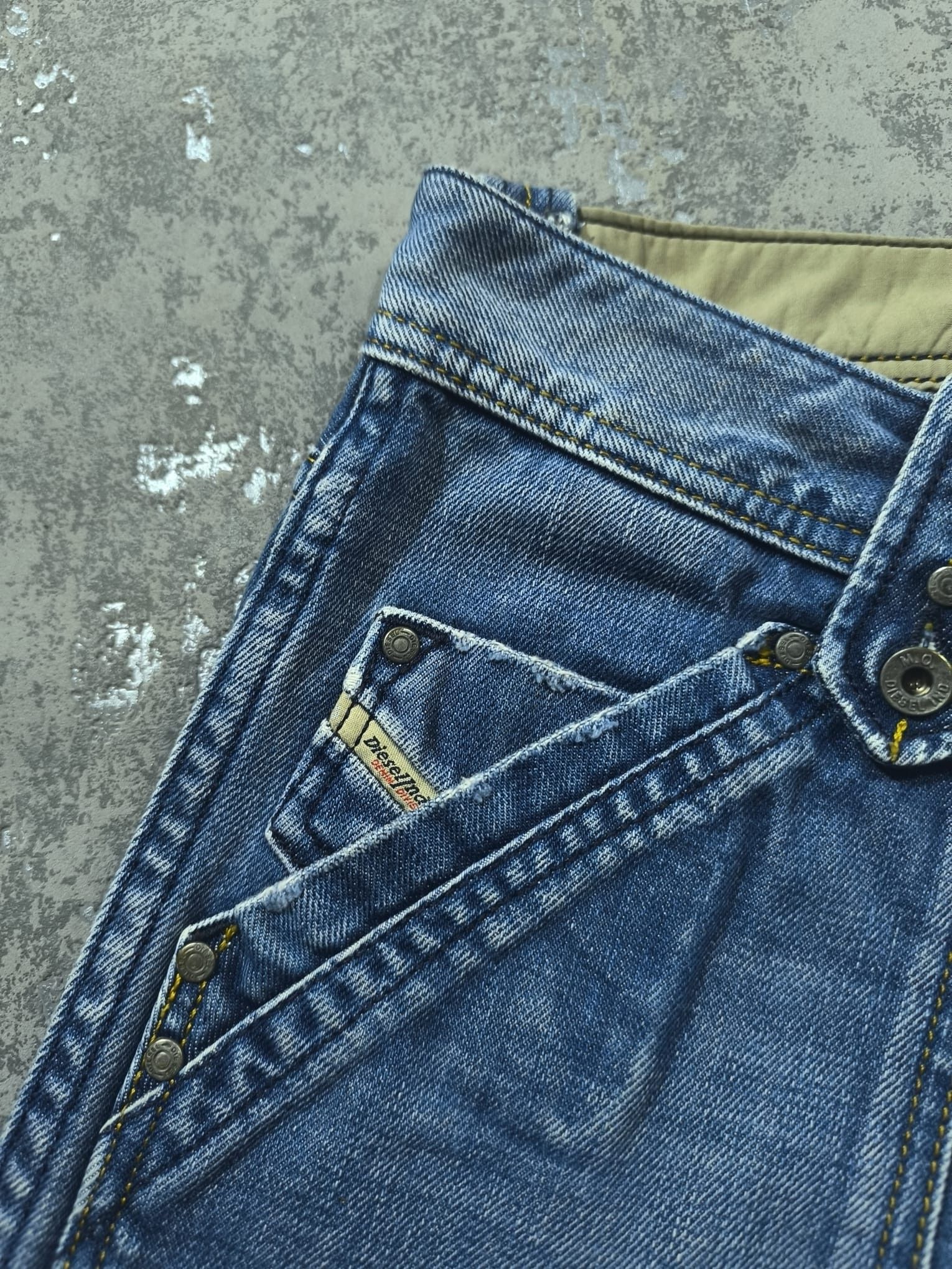 Diesel VTG DIESEL KARDEEF LOOSE STRAIGHT BIG POCKETS JEANS Size US 32 / EU 48 - 13 Thumbnail