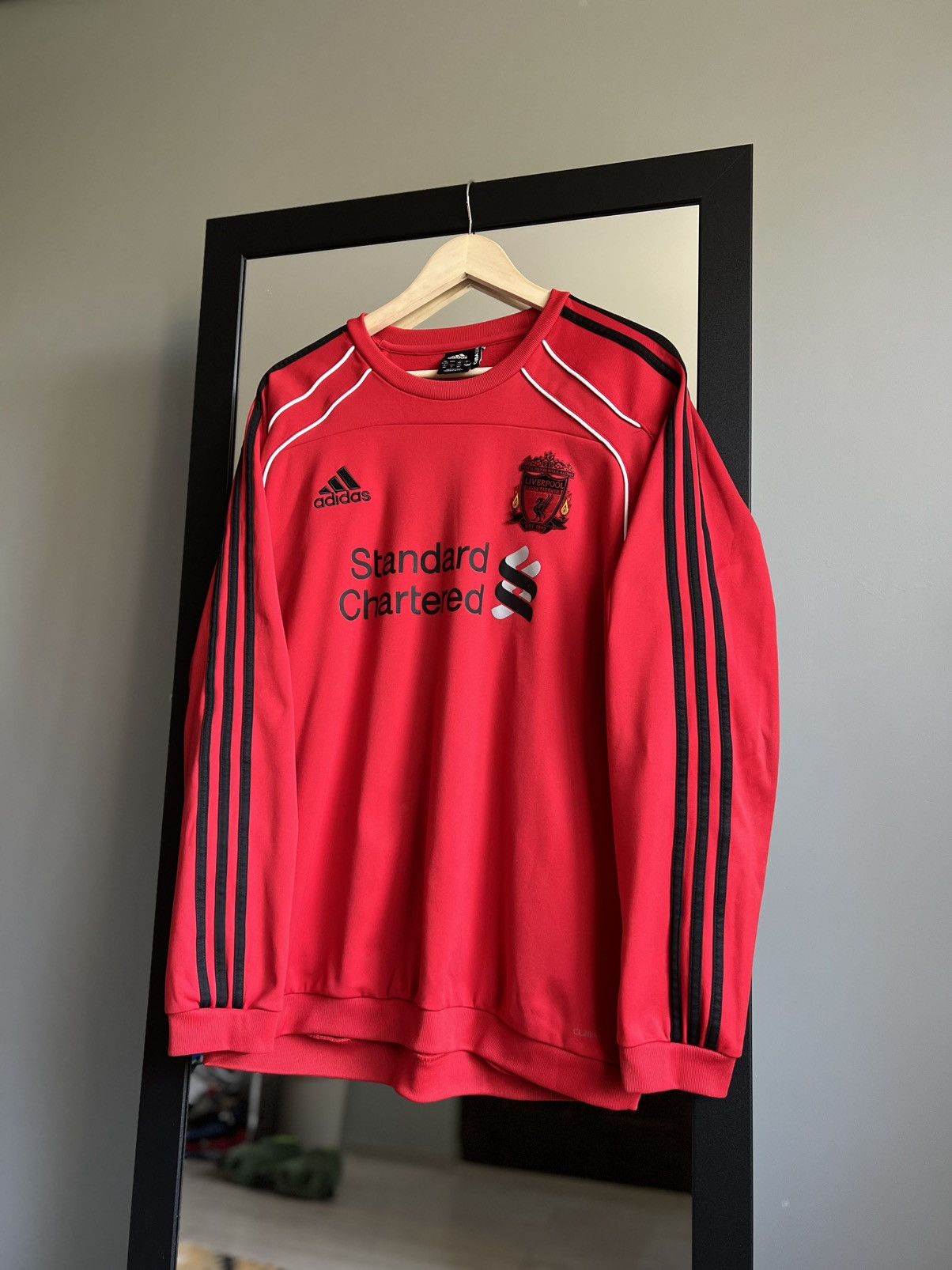 Adidas × Vintage Vintage Adidas Liverpool 2010-11 Soccer Sweatshirt Size US L / EU 52-54 / 3 - 5 Thumbnail