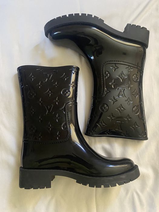 louis vuitton drops flat half boot