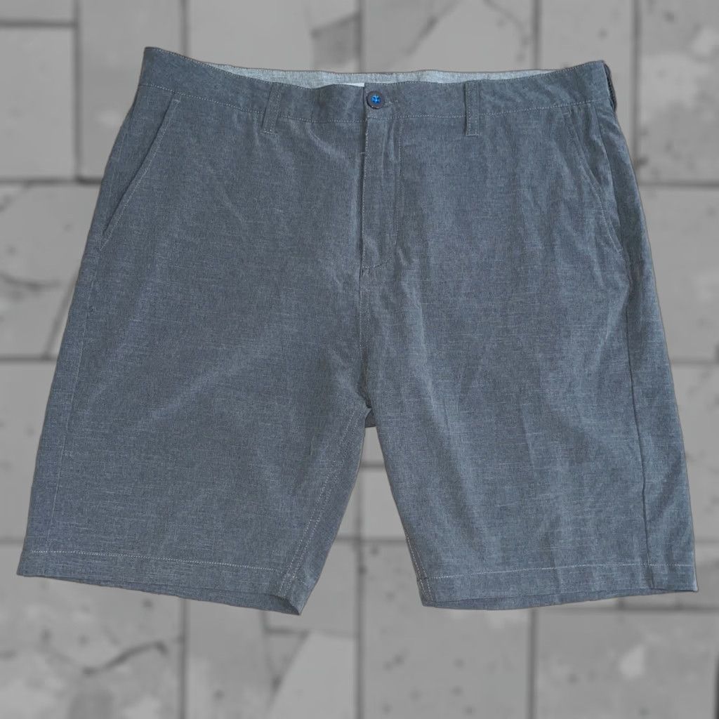 Vintage Devereux gray golf shorts Mens 38 Chino Regular Size Gray Devereux mens 38 Size US 38 / EU 54 - 1 Thumbnail