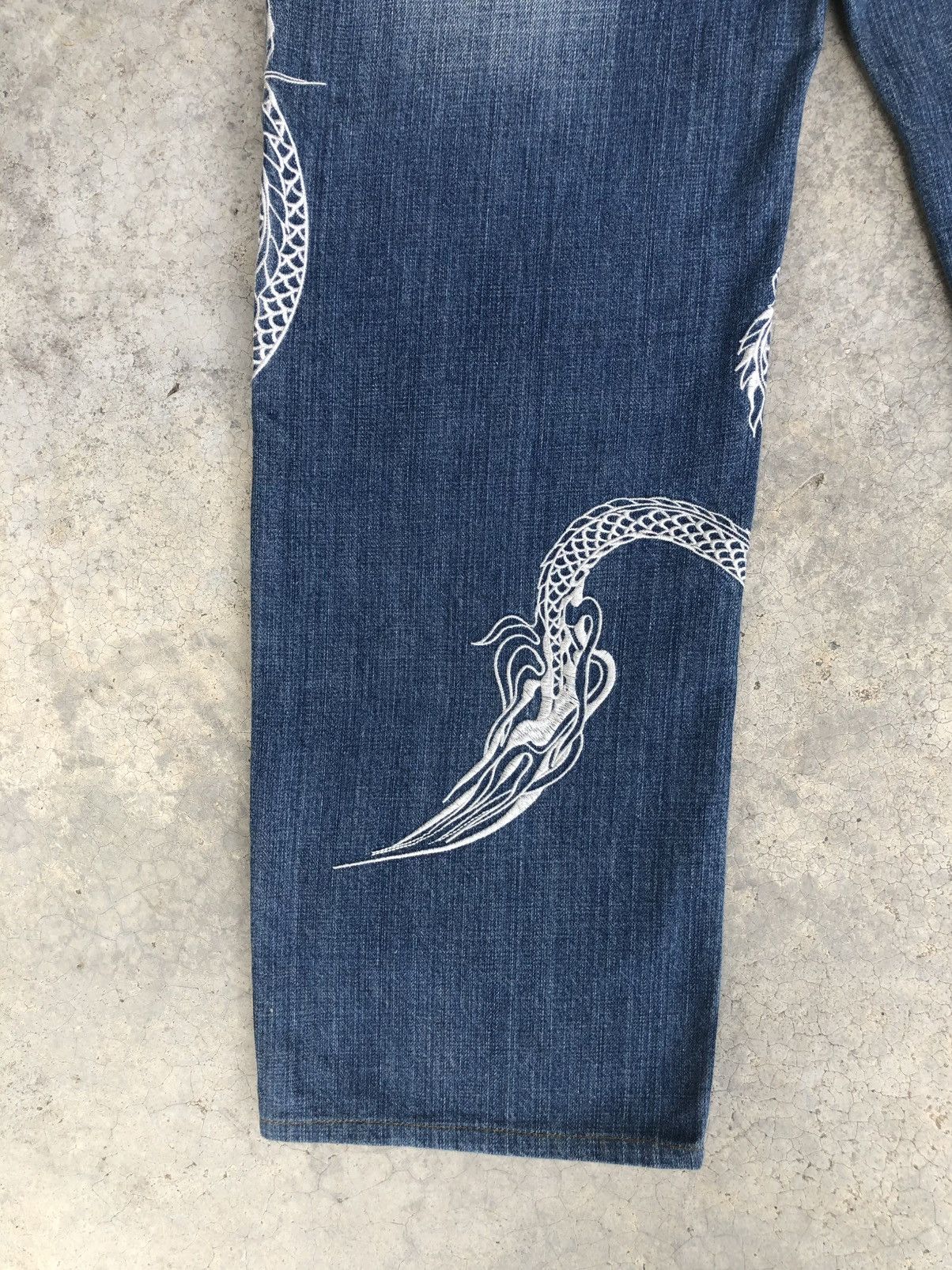 Karakuri Tamashii Karakuri Tamashii Embroidered Baggy Distressed Size US 34 / EU 50 - 12 Thumbnail