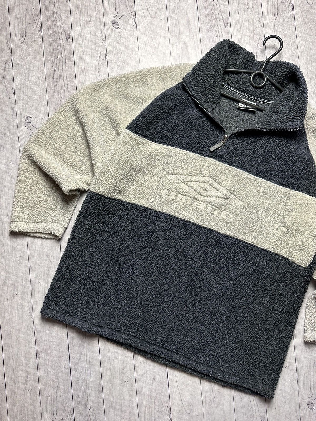 Umbro × Vintage Vintage Umbro fleece heavy jacket hoodie big logo Teddy XL Size US XL / EU 56 / 4 - 2 Thumbnail