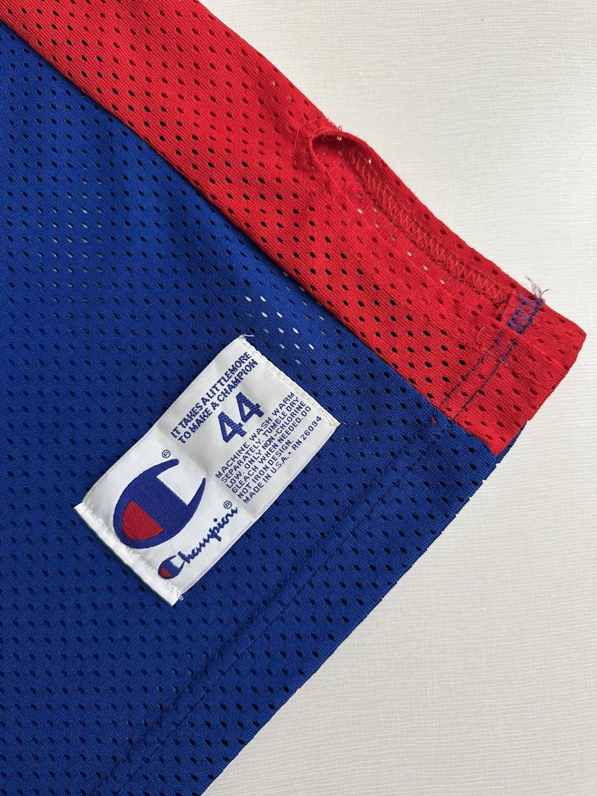 Champion × NBA × Vintage Vintage Detroit Pistons Grant Hill Authentic Champion Jersey Size US L / EU 52-54 / 3 - 12 Thumbnail