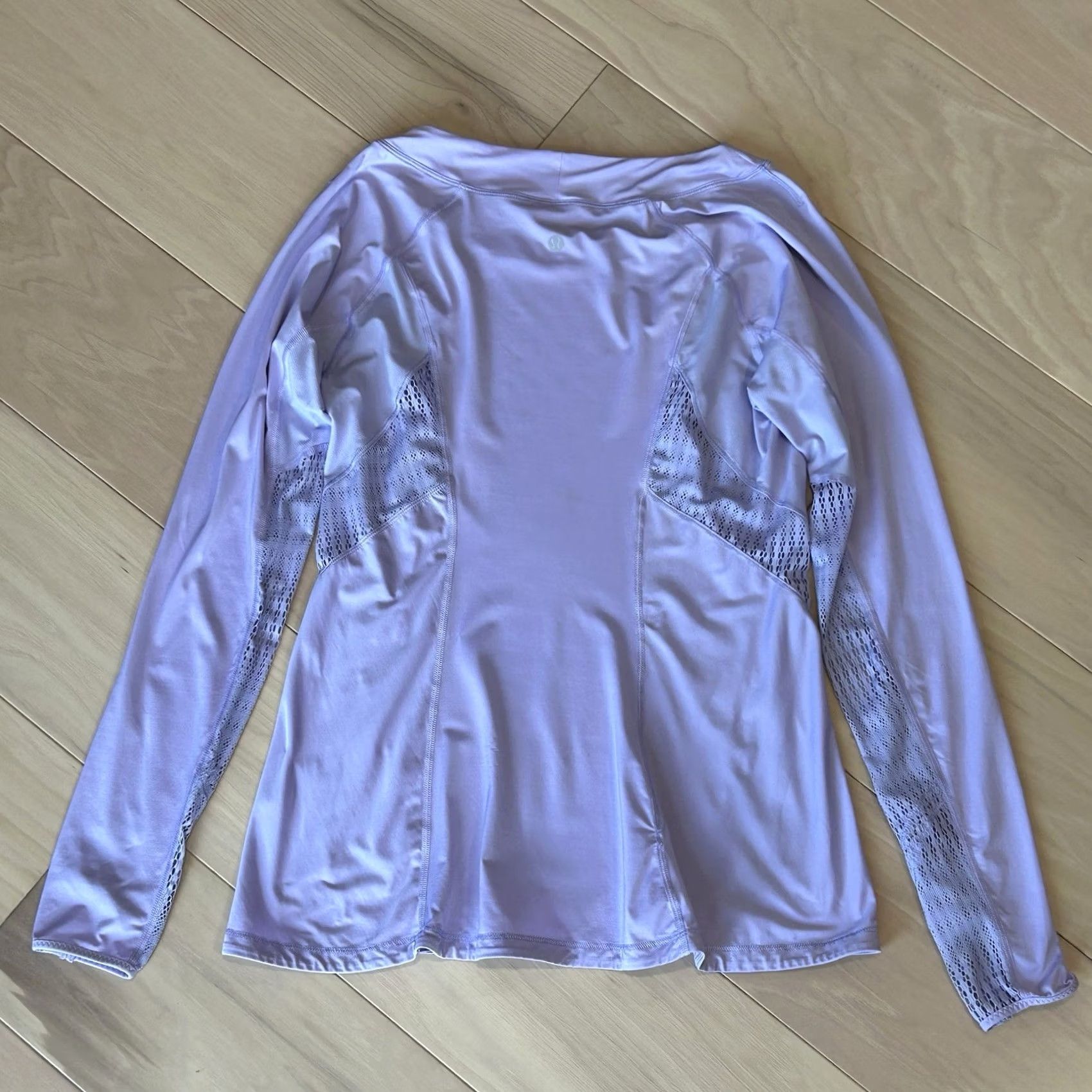 Lululemon Lululemon Sun Runner Top Long Sleeve Women’s 4/6 Purple Breathable Lightweight Stretch Activewear Pullover Regular Size 4/6 Casual Sleeve Woman Size S / US 4 / IT 40 - 2 Thumbnail