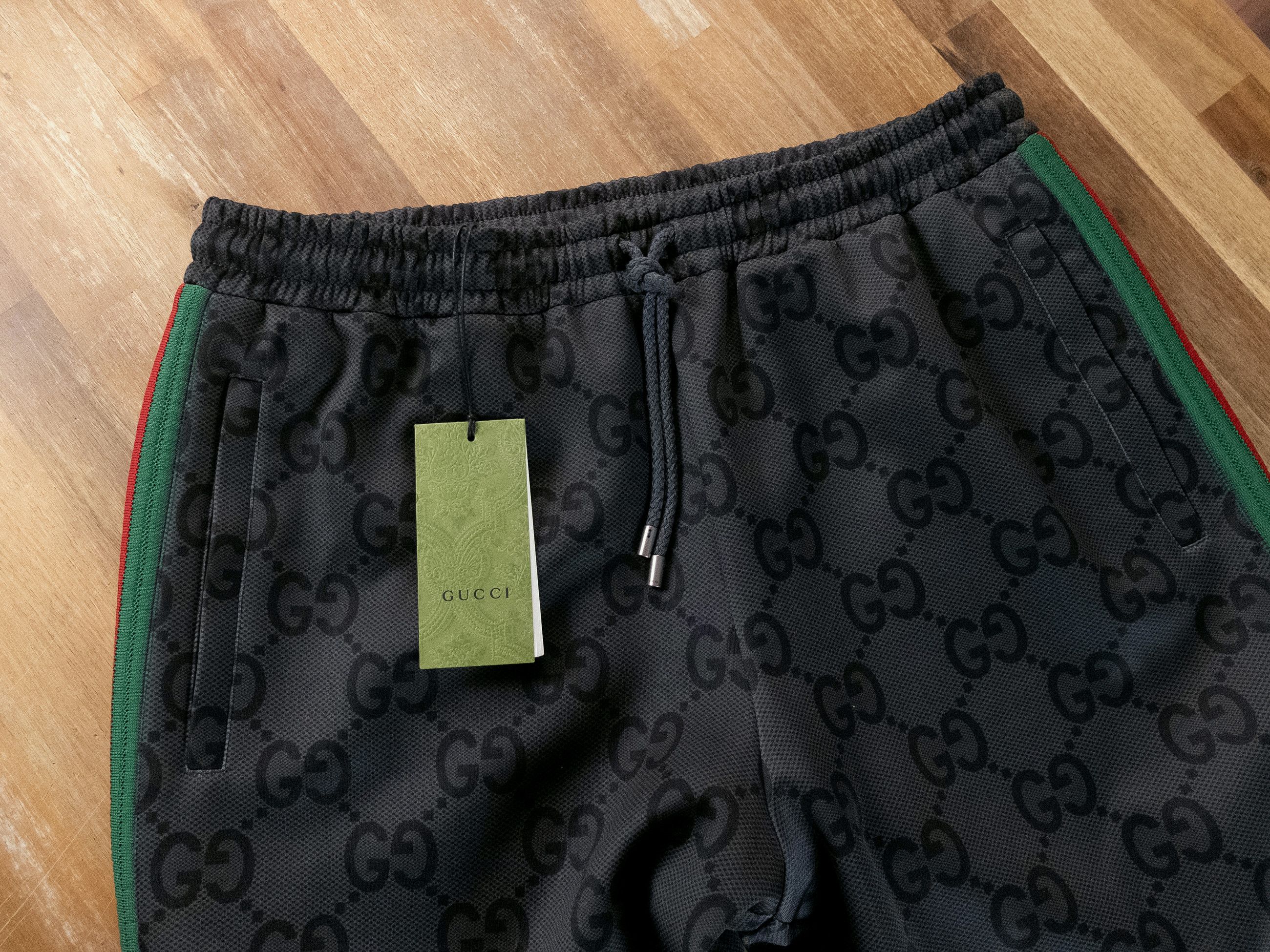 Gucci GUCCI dark gray jumbo GG jogger pants Size XL Size US 36 / EU 52 - 4 Thumbnail