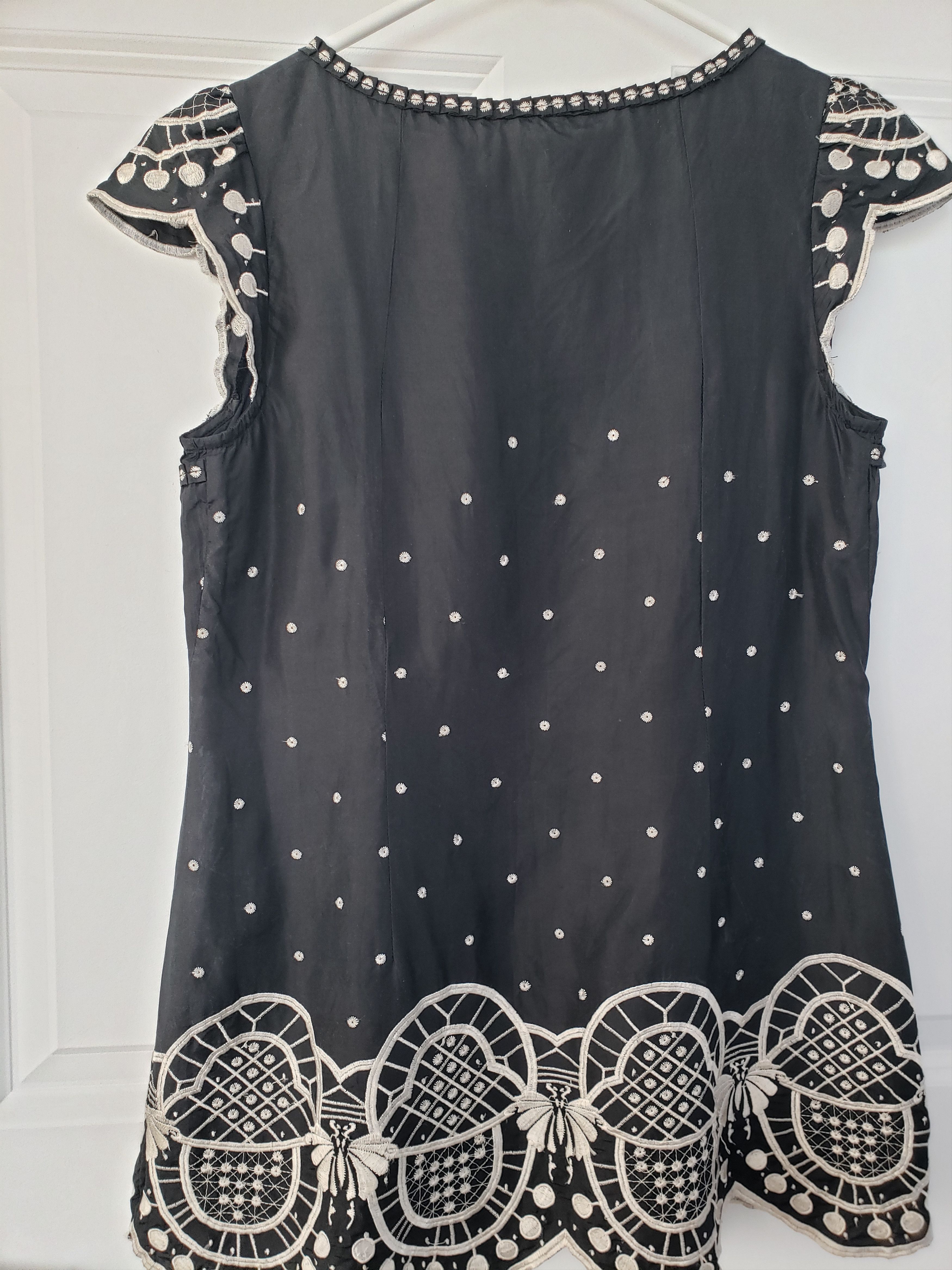Anthropologie Yoana Baraschi Silk Embroidered Scalloped Hem Blouse Size S / US 4 / IT 40 - 2 Thumbnail