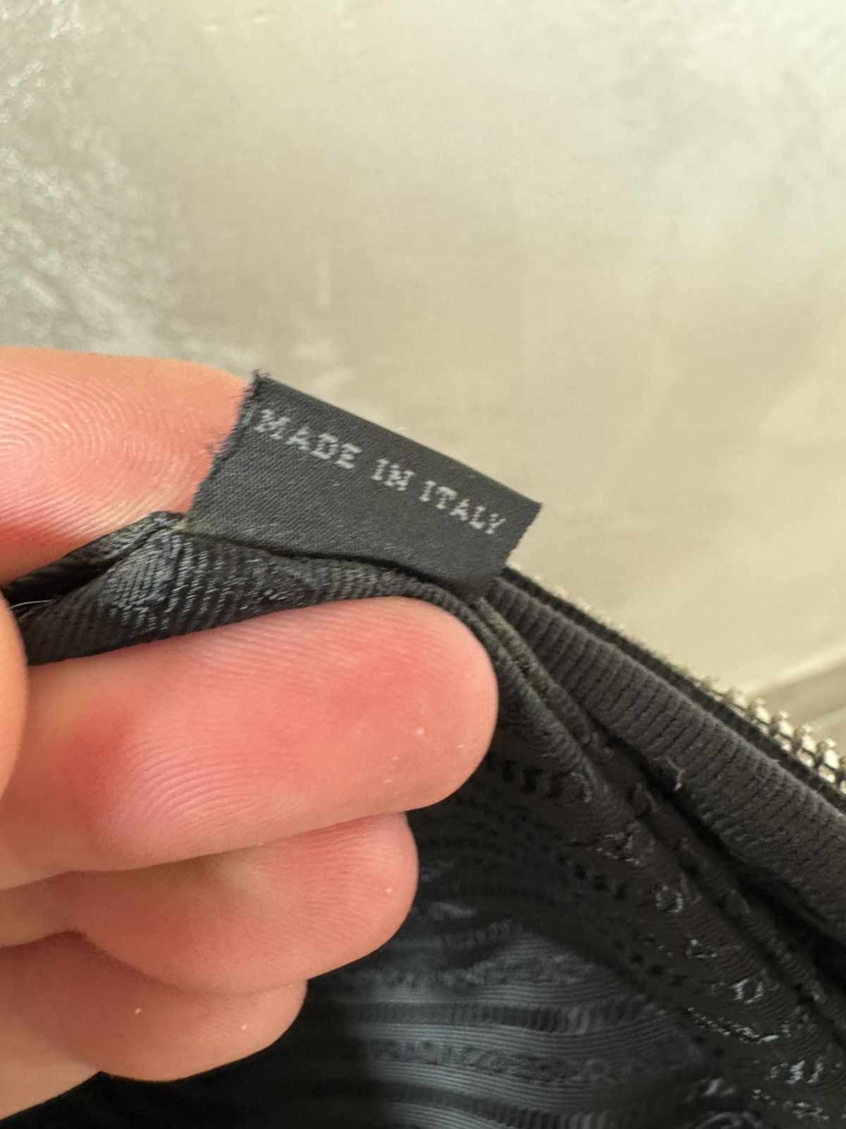 Prada Prada Triangle Logo Nylon Luggage Bag - Black Size ONE SIZE - 16 Thumbnail