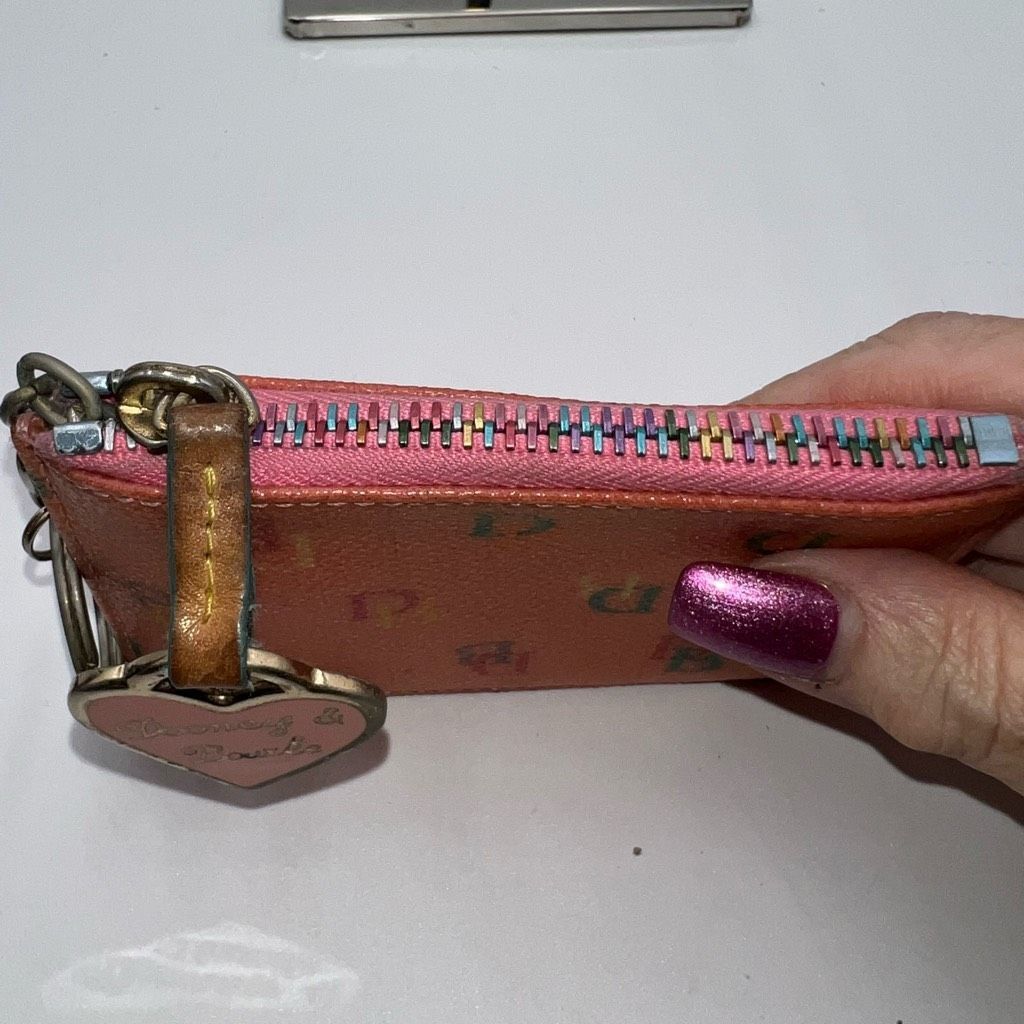 Dooney & Bourke Dooney & Bourke Y2K Rainbow Zipper Pink Heart Signature Coin Pouch Size ONE SIZE - 4 Thumbnail