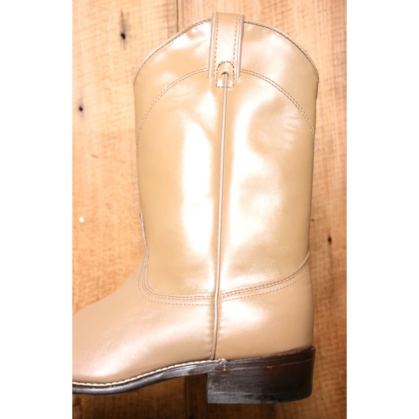 Vintage VINTAGE LAREDO Boots Western 10" Tan Leather 7M Women's Size 7M Boot Shoe Leather Outsole Mid-Calf Western Women Mens Boys Girls Size US 7 / IT 37 - 7 Thumbnail