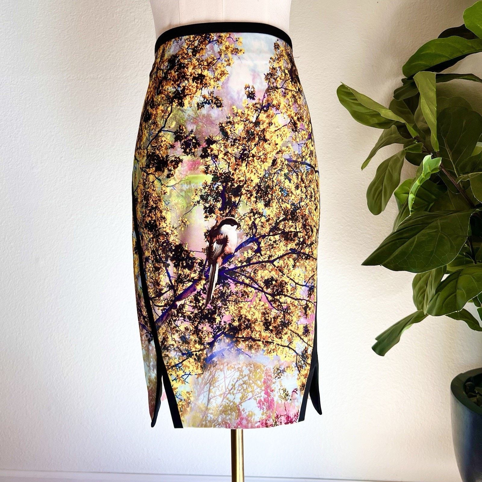 Ted Baker NWOT Ted Baker Pencil Skirt 29” Wearable Art Asian Size 29" - 1 Thumbnail
