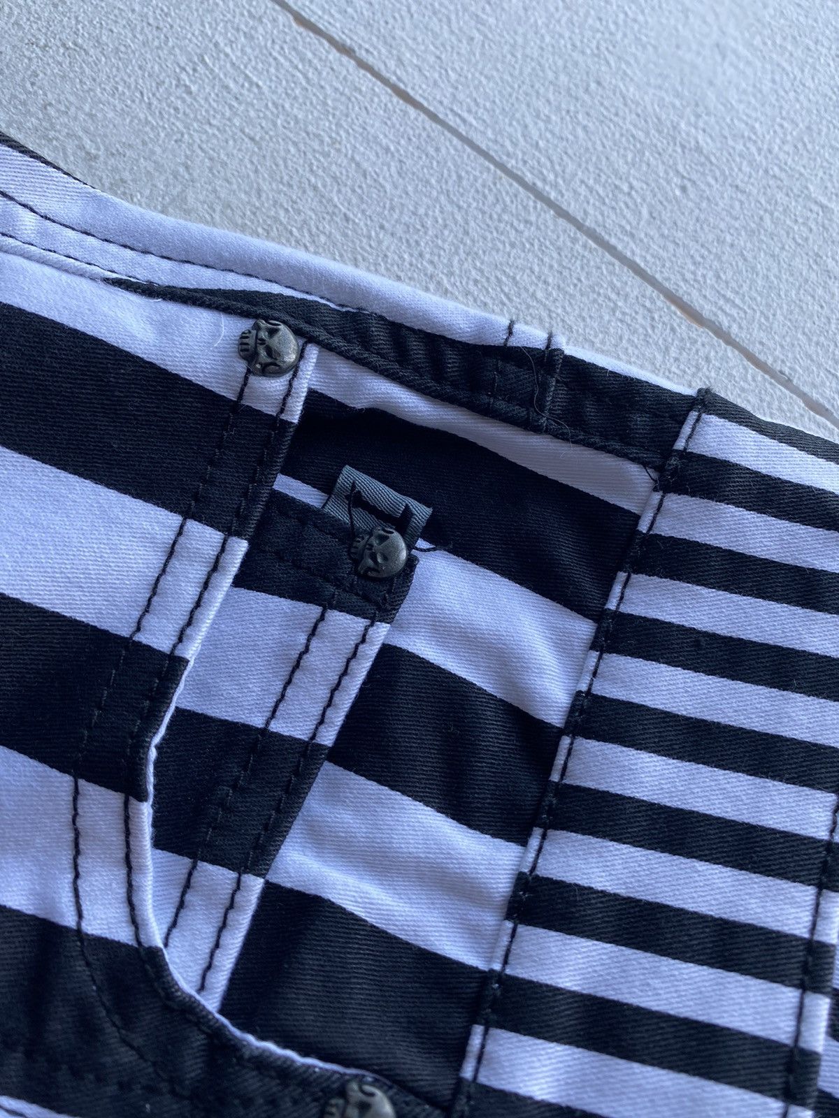 Tripp NYC 🔗Gothic Punk Opium Tripp NYC Black&White Wednesday Pants Size 27" / US 4 / IT 40 - 7 Thumbnail